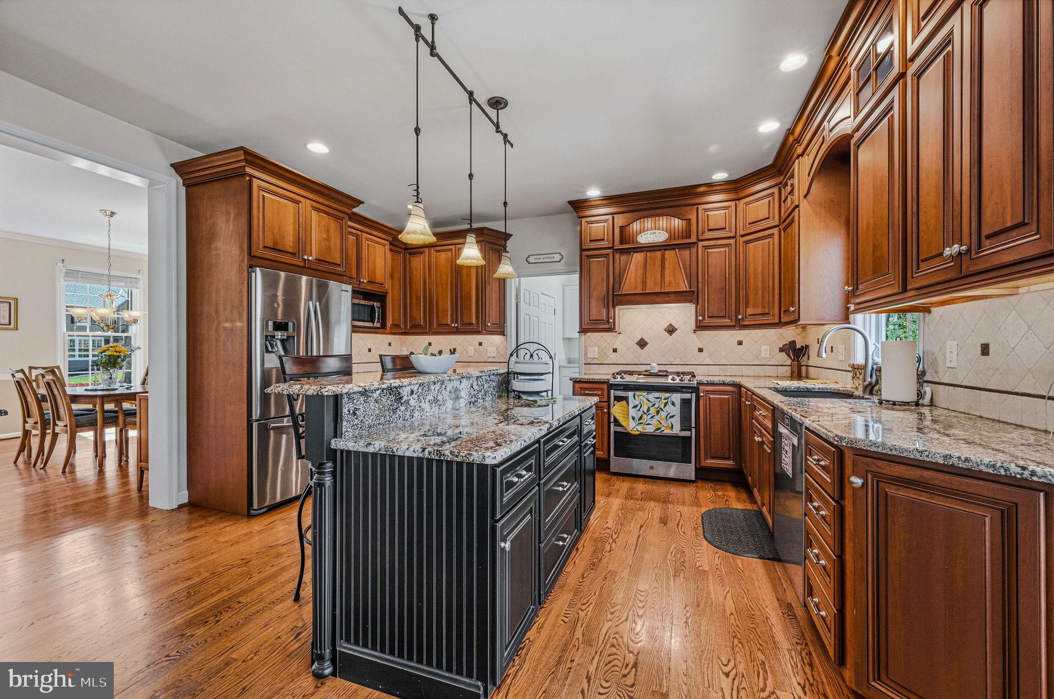 SOMERSET LAKE - Residential