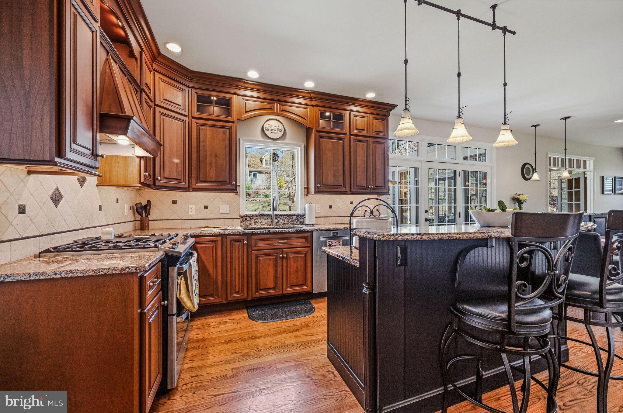 SOMERSET LAKE - Residential