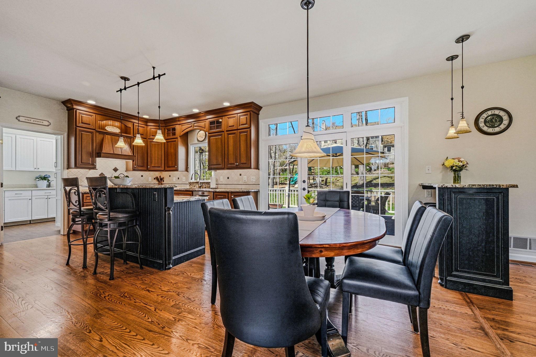 SOMERSET LAKE - Residential