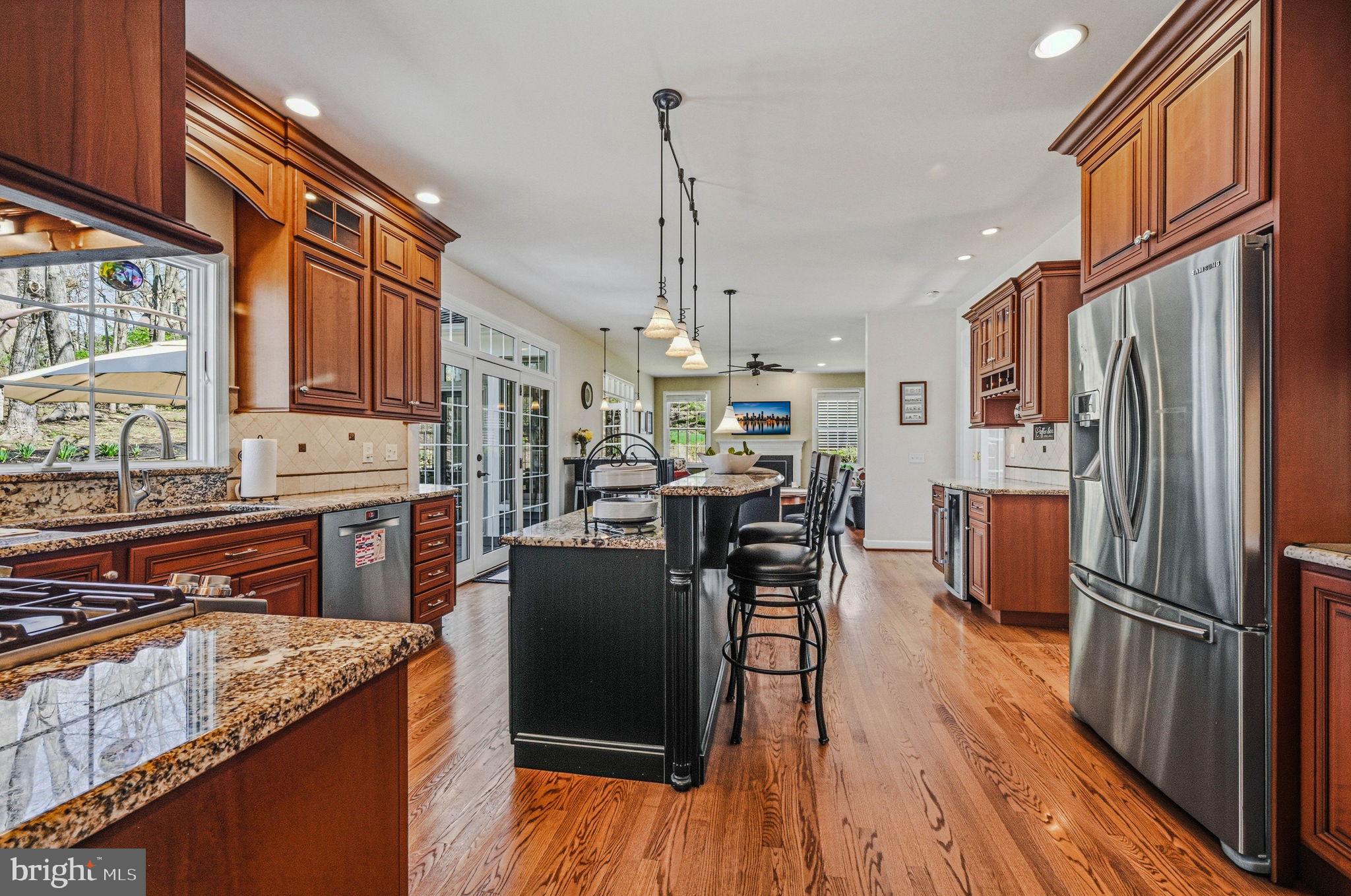 SOMERSET LAKE - Residential