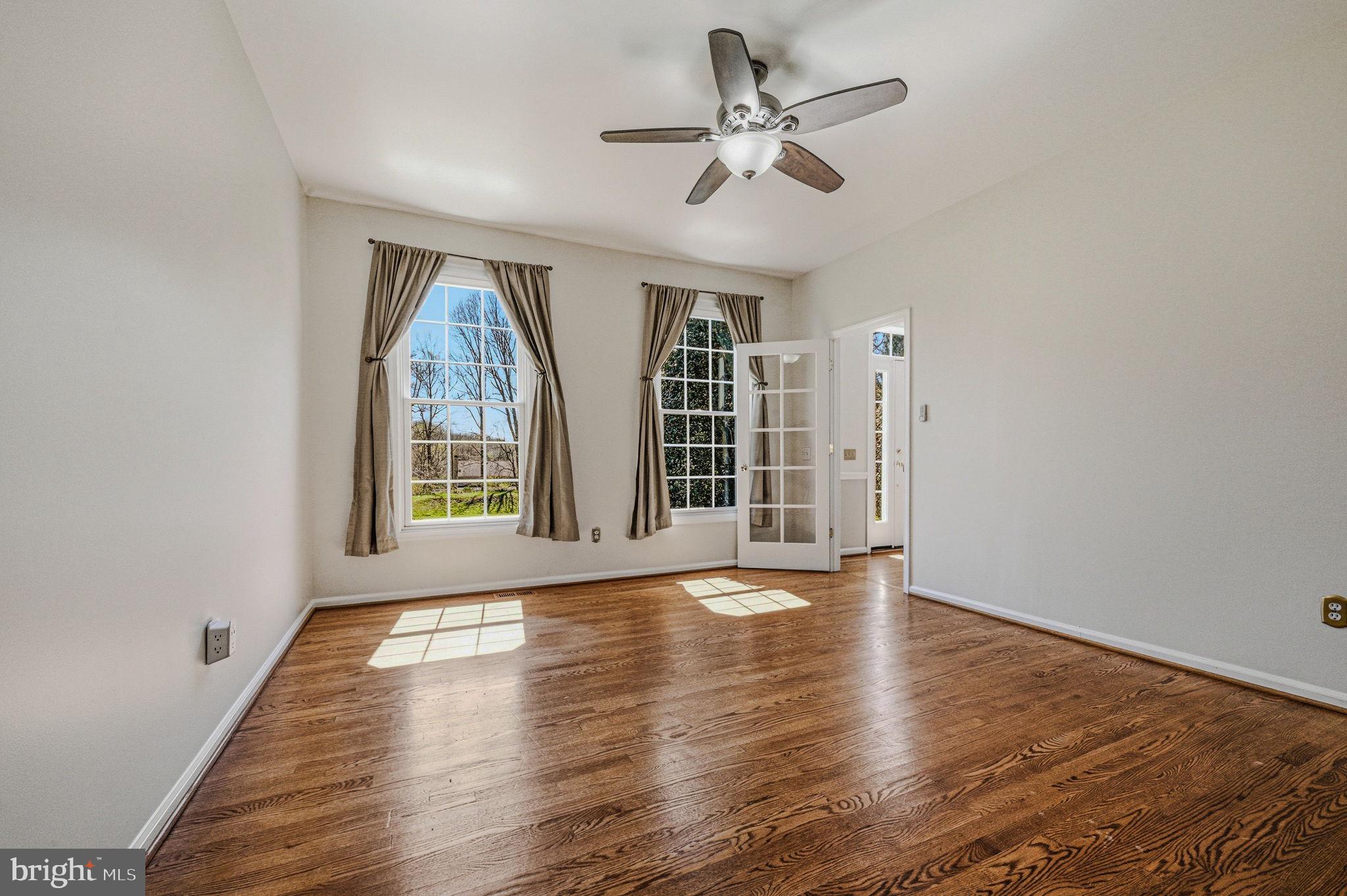 SOMERSET LAKE - Residential