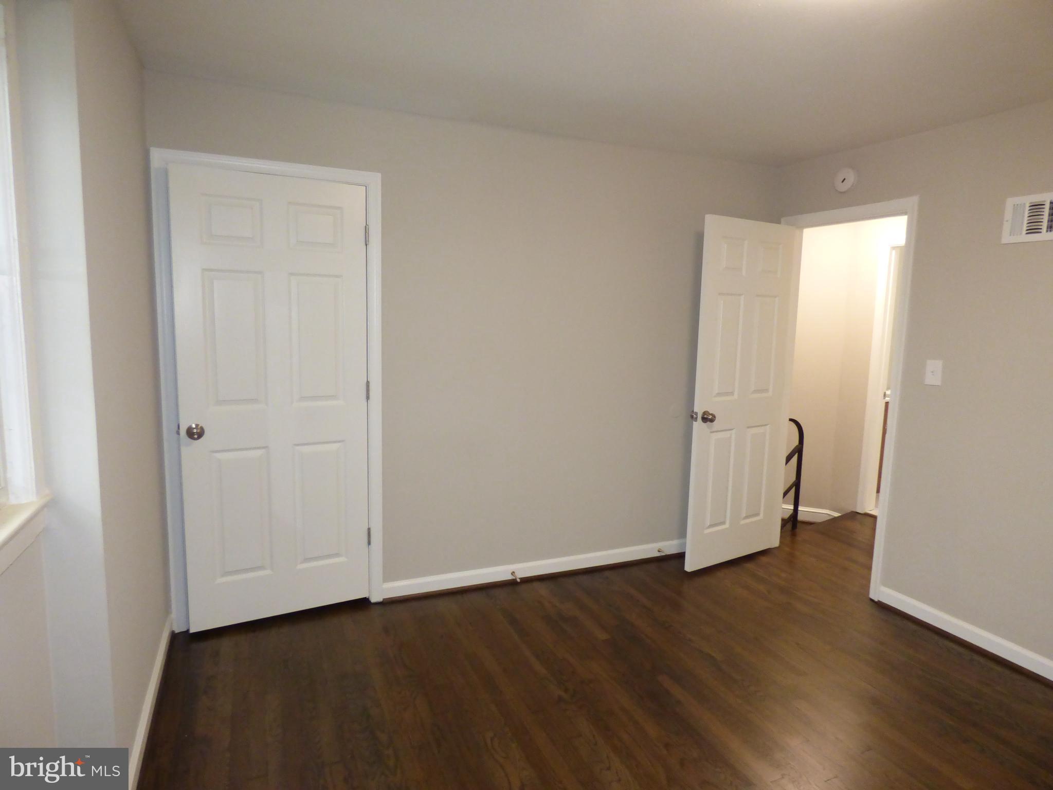 IVERSON SQUARE CONDOMINIUM - Residential