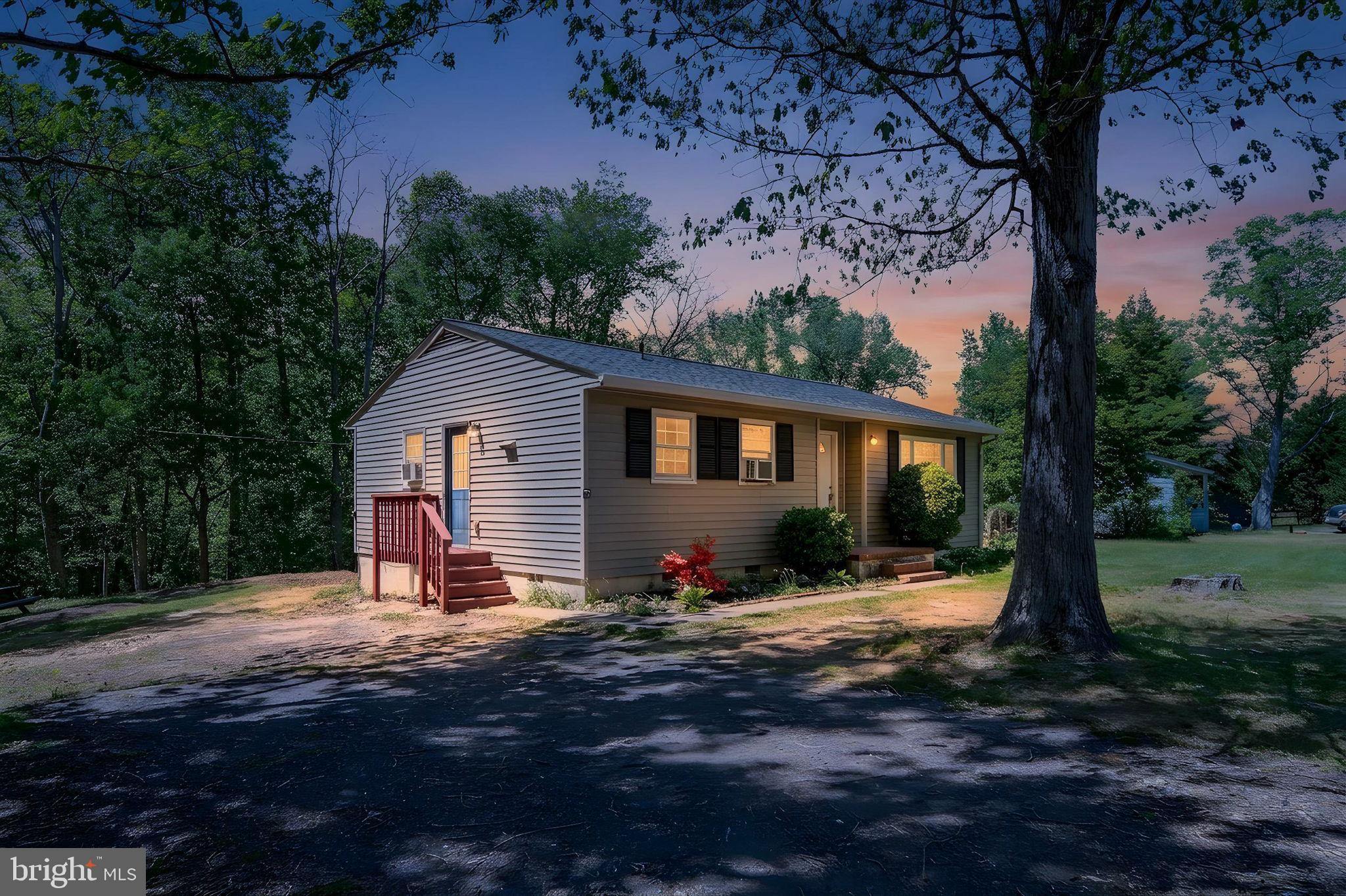 NONE  NO HOA - Residential