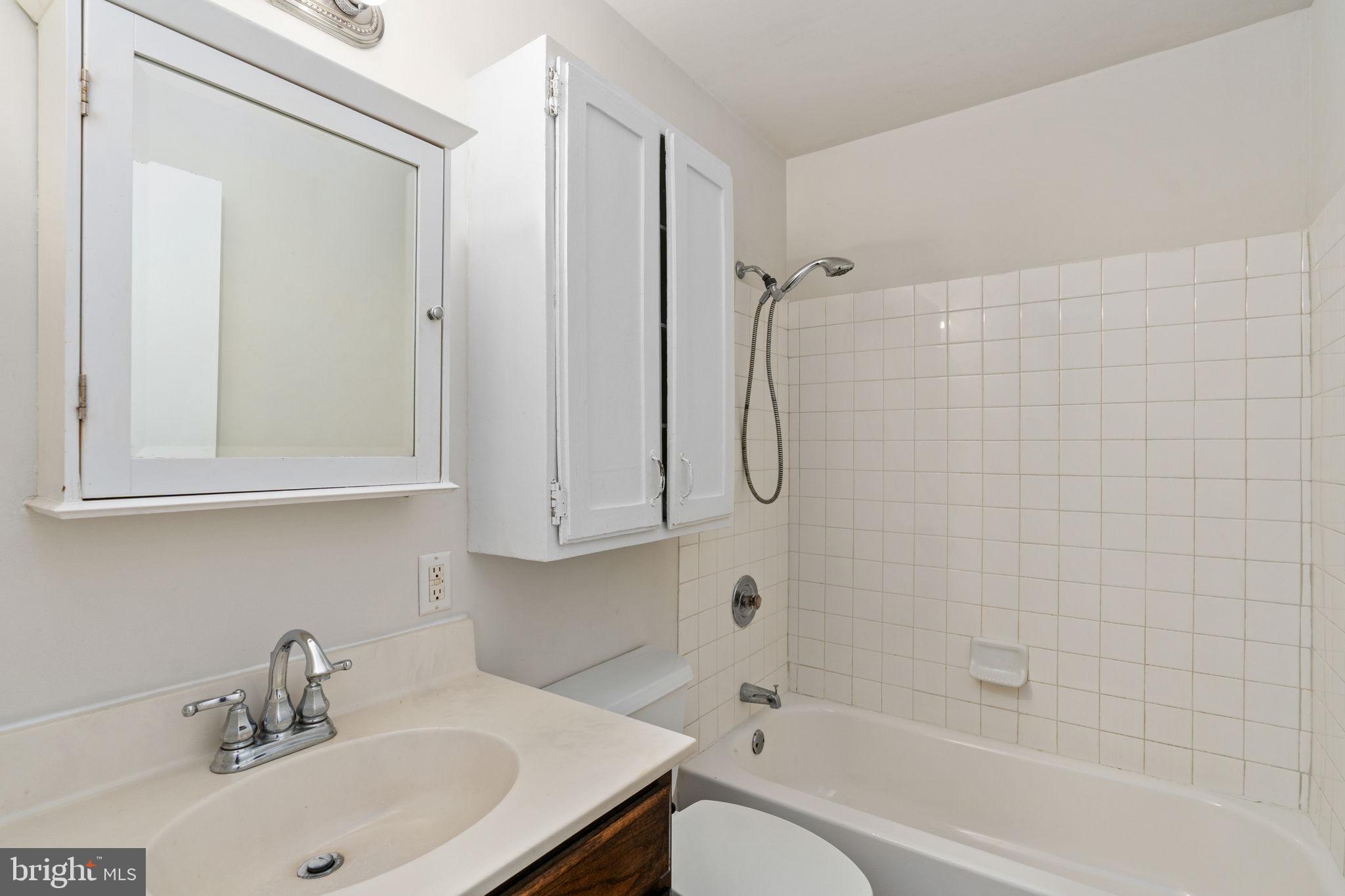 NONE  NO HOA - Residential