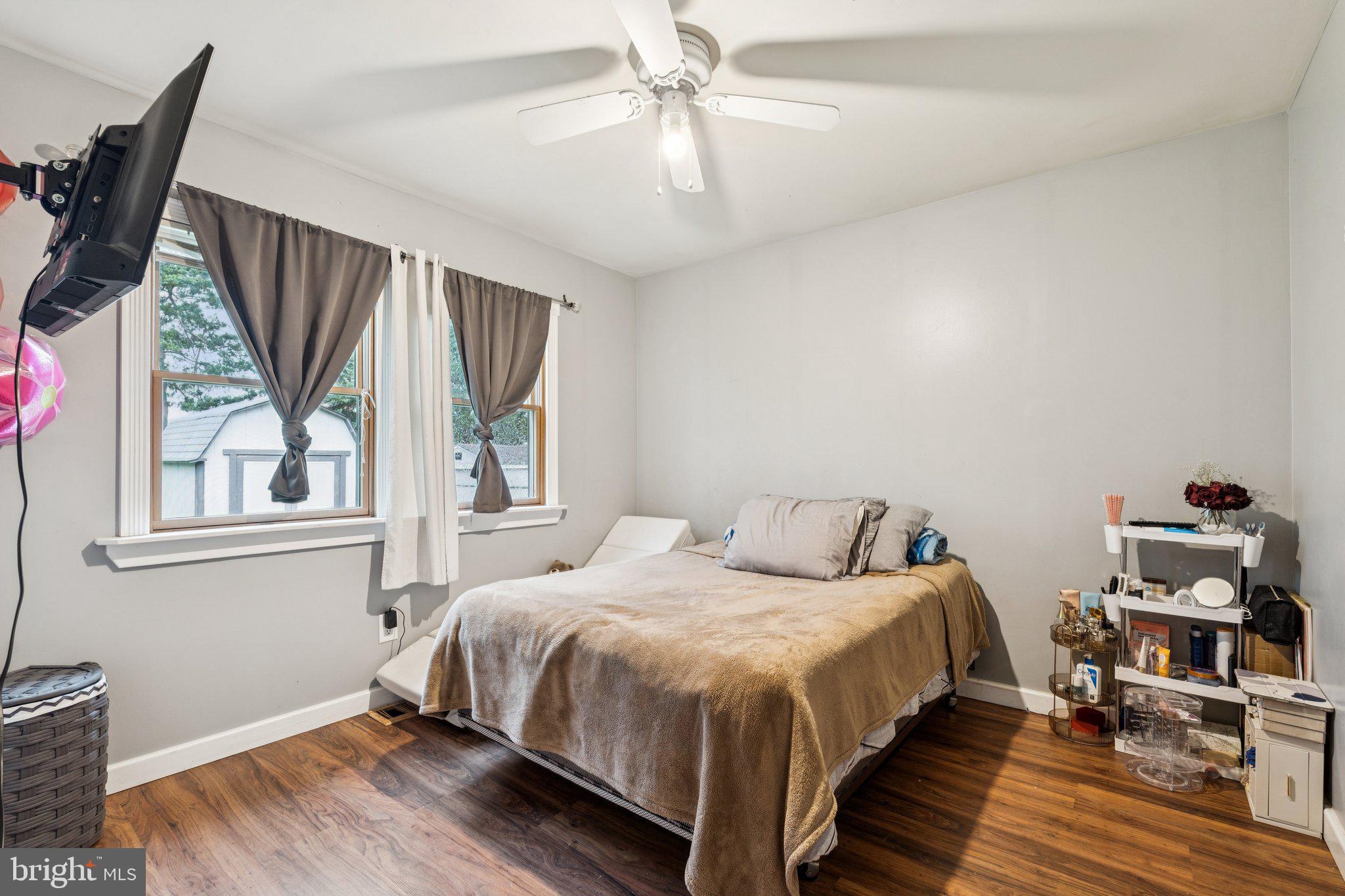 STERLING  PARK - Residential