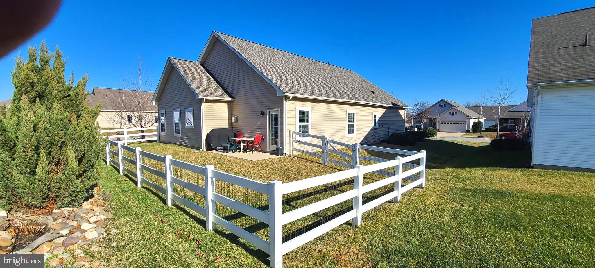 4931 SHOAL CREEK LANE