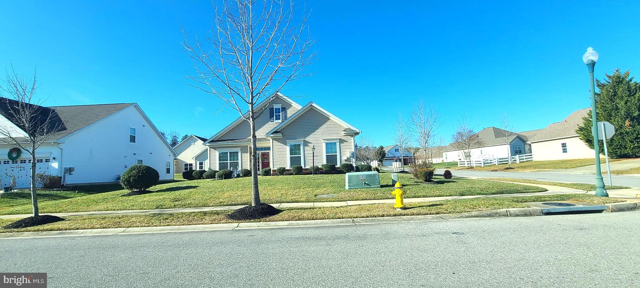 HERITAGE AT ST. CHARLES - Residential