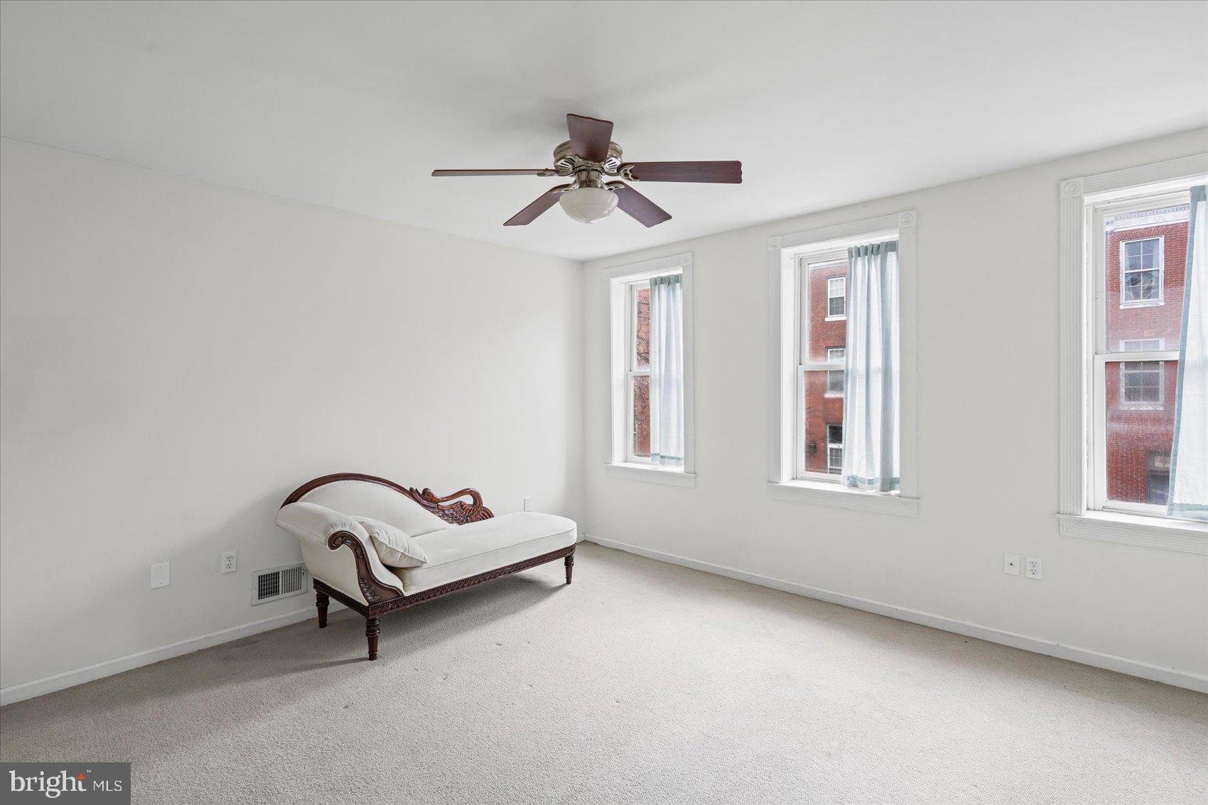 BUTCHERS HILL - Residential