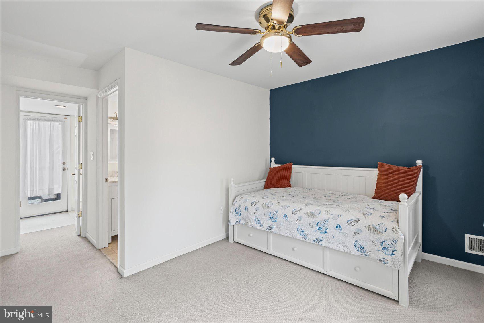 BUTCHERS HILL - Residential