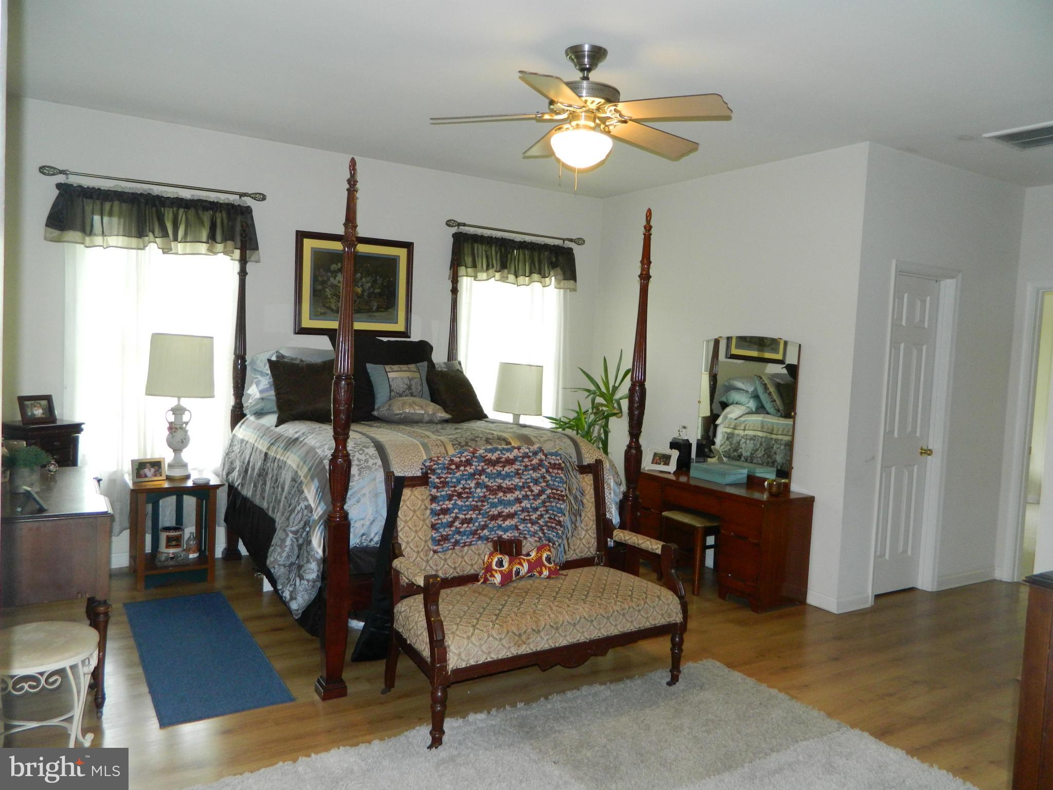 BROWN'S LOT - Residential