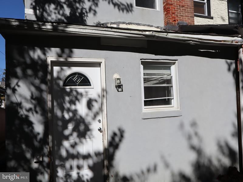 136 E UPSAL STREET