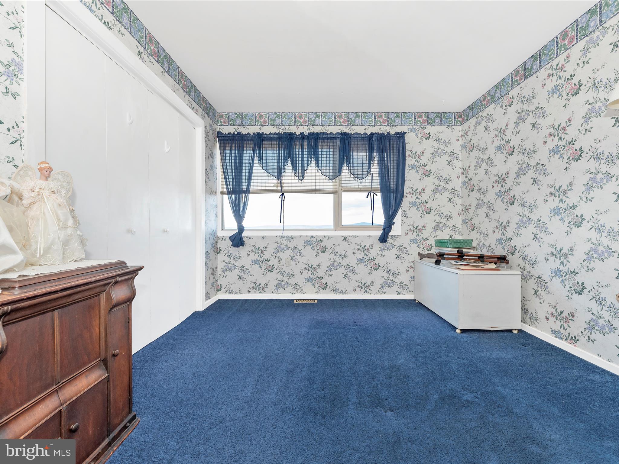 BRADDOCK HEIGHTS - Residential