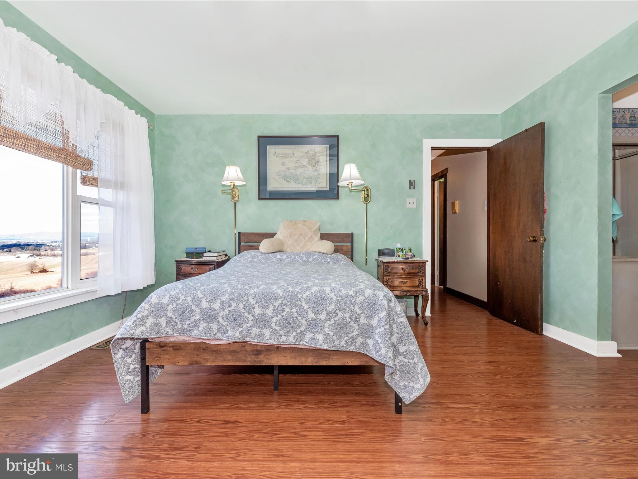 BRADDOCK HEIGHTS - Residential