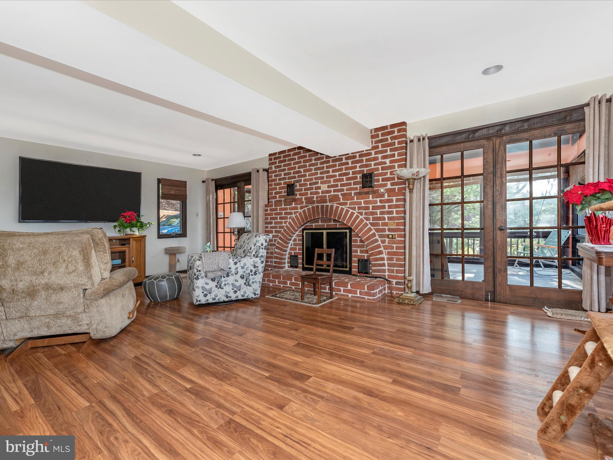 BRADDOCK HEIGHTS - Residential