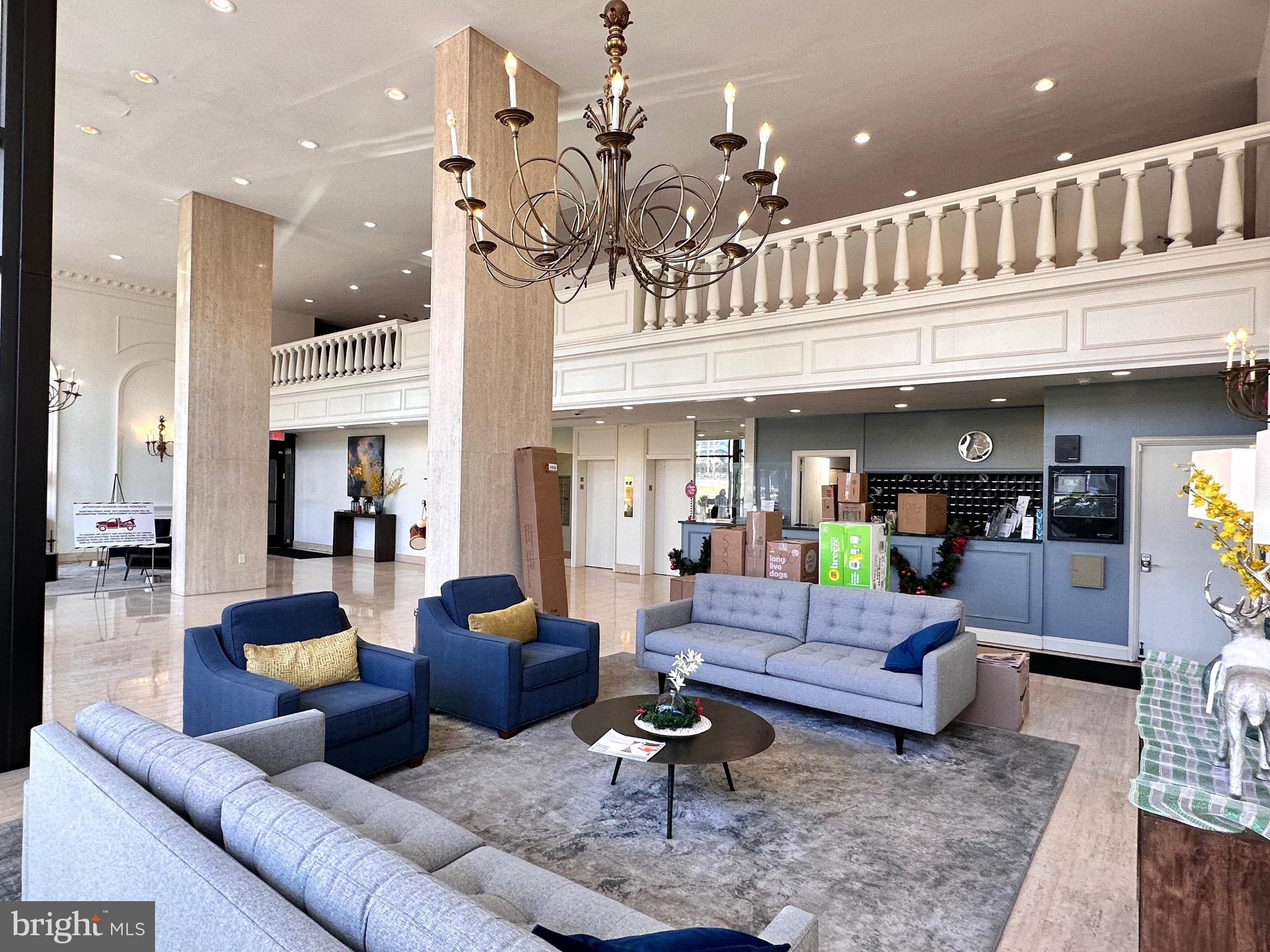 HORIZON HOUSE - Residential Lease