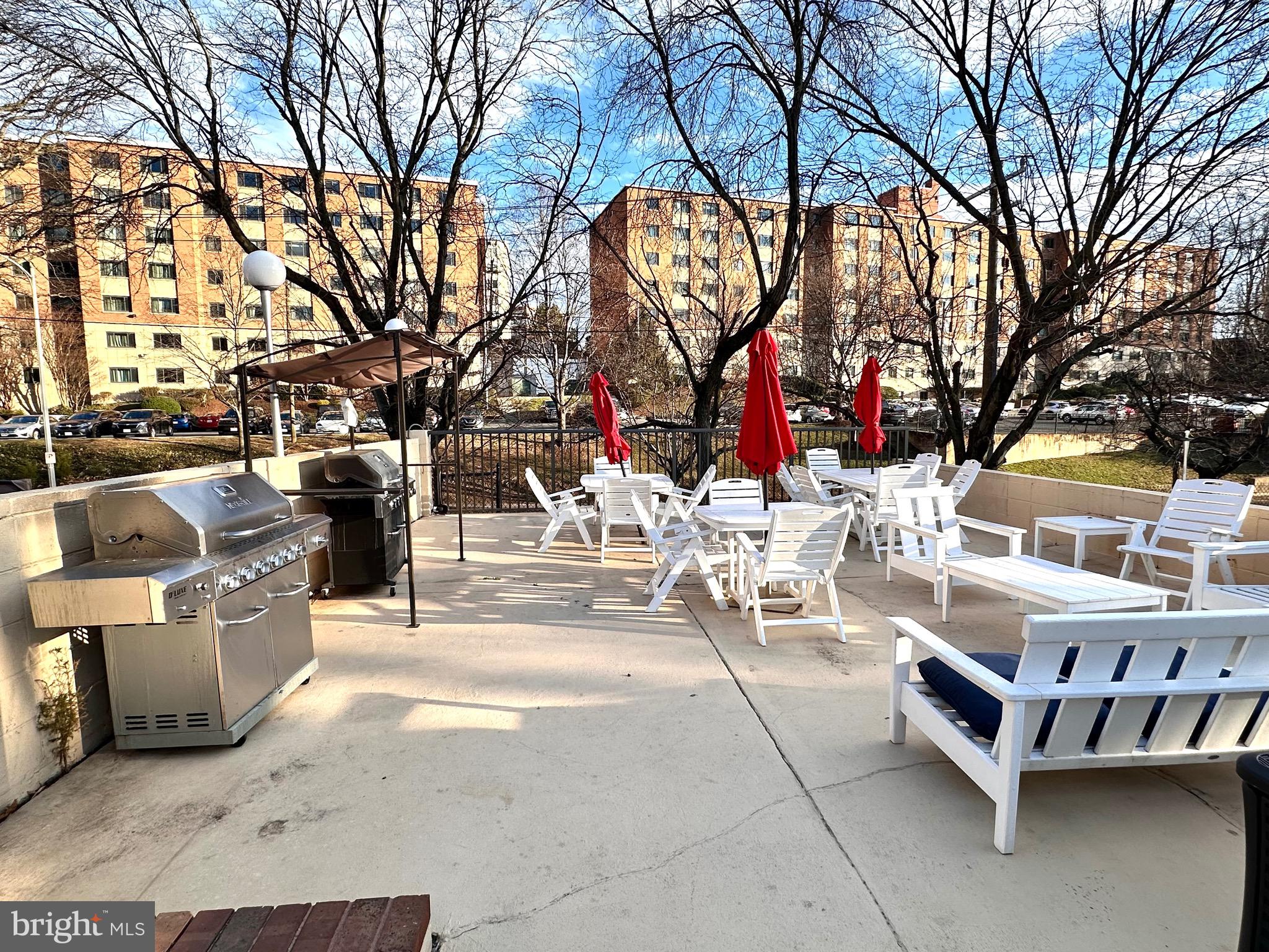 HORIZON HOUSE - Residential Lease