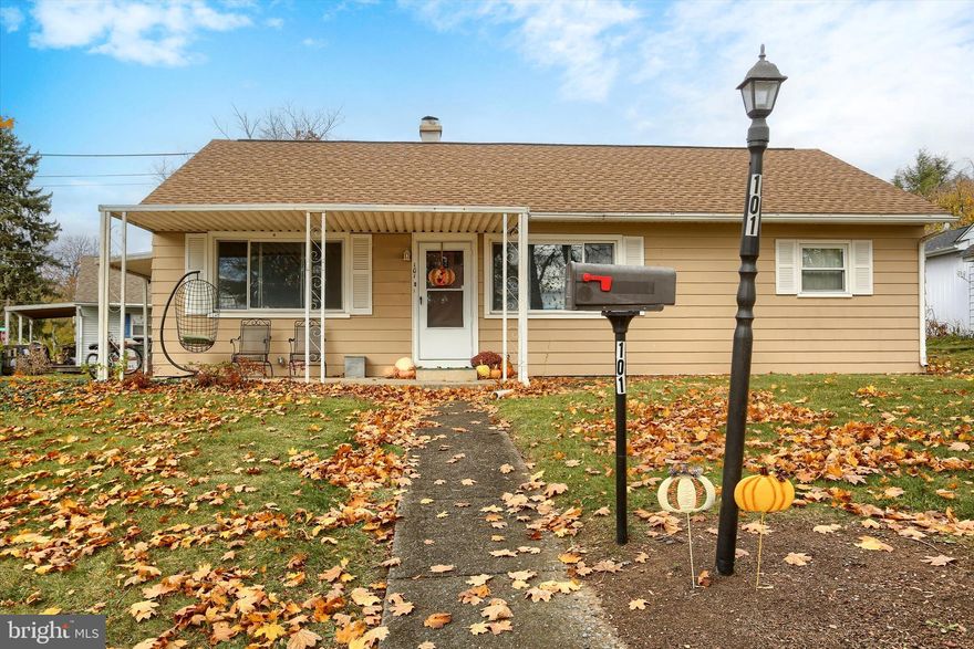 Adorable ranch with living room, kitchen with stainless appliances, laundry room, 2 bedrooms, full bath, office and attic for additional space. Paved driveway, fenced yard, and shed. All appliances convey! Check this one out today!