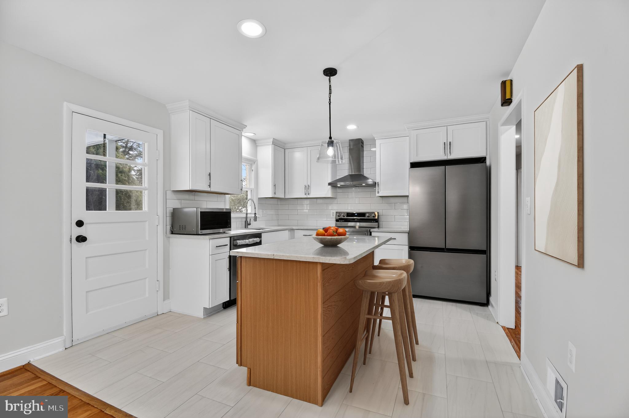 COLLEGE PARK WOODS - Residential