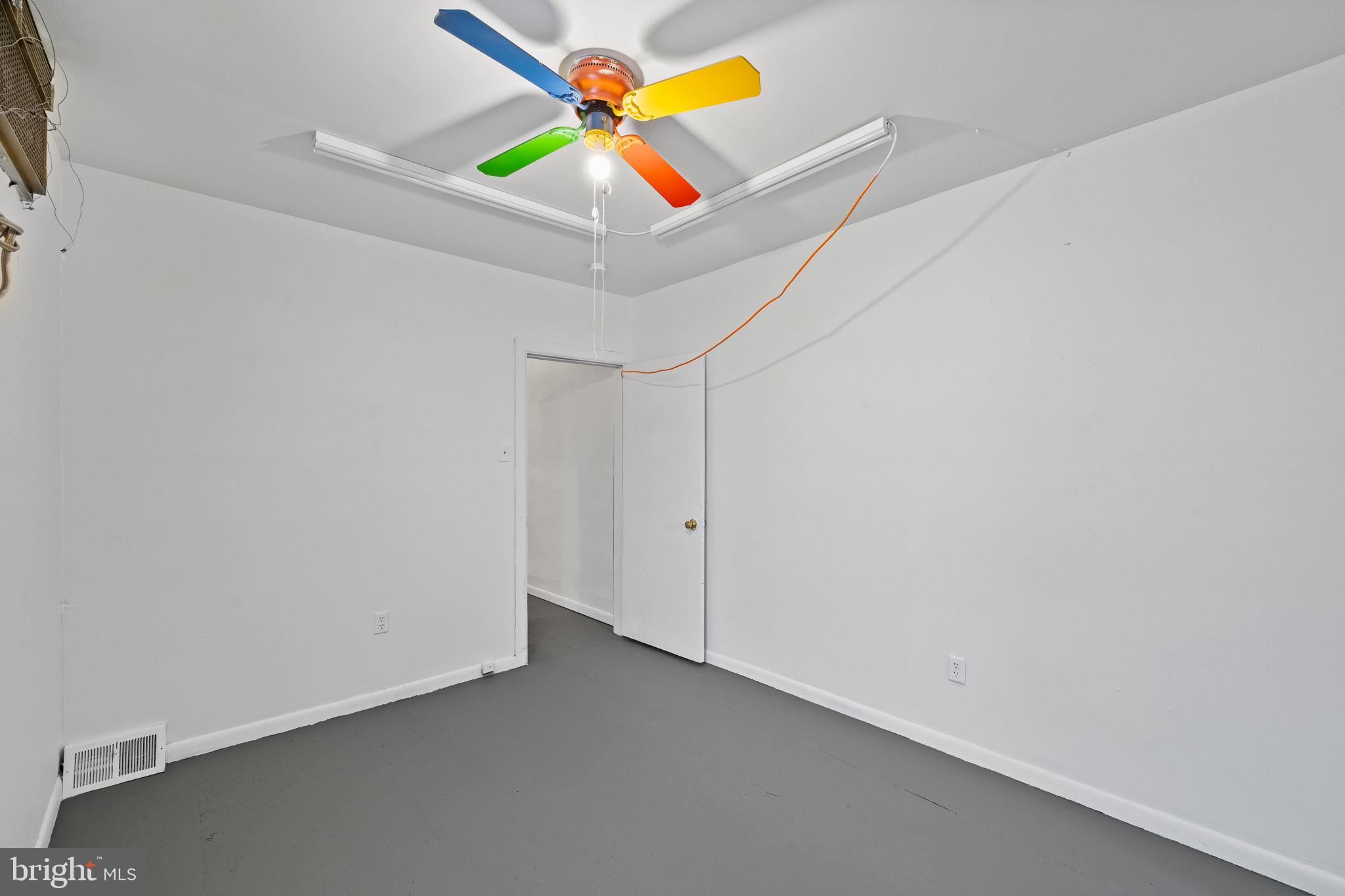 LOWER MOYAMENSING - Residential