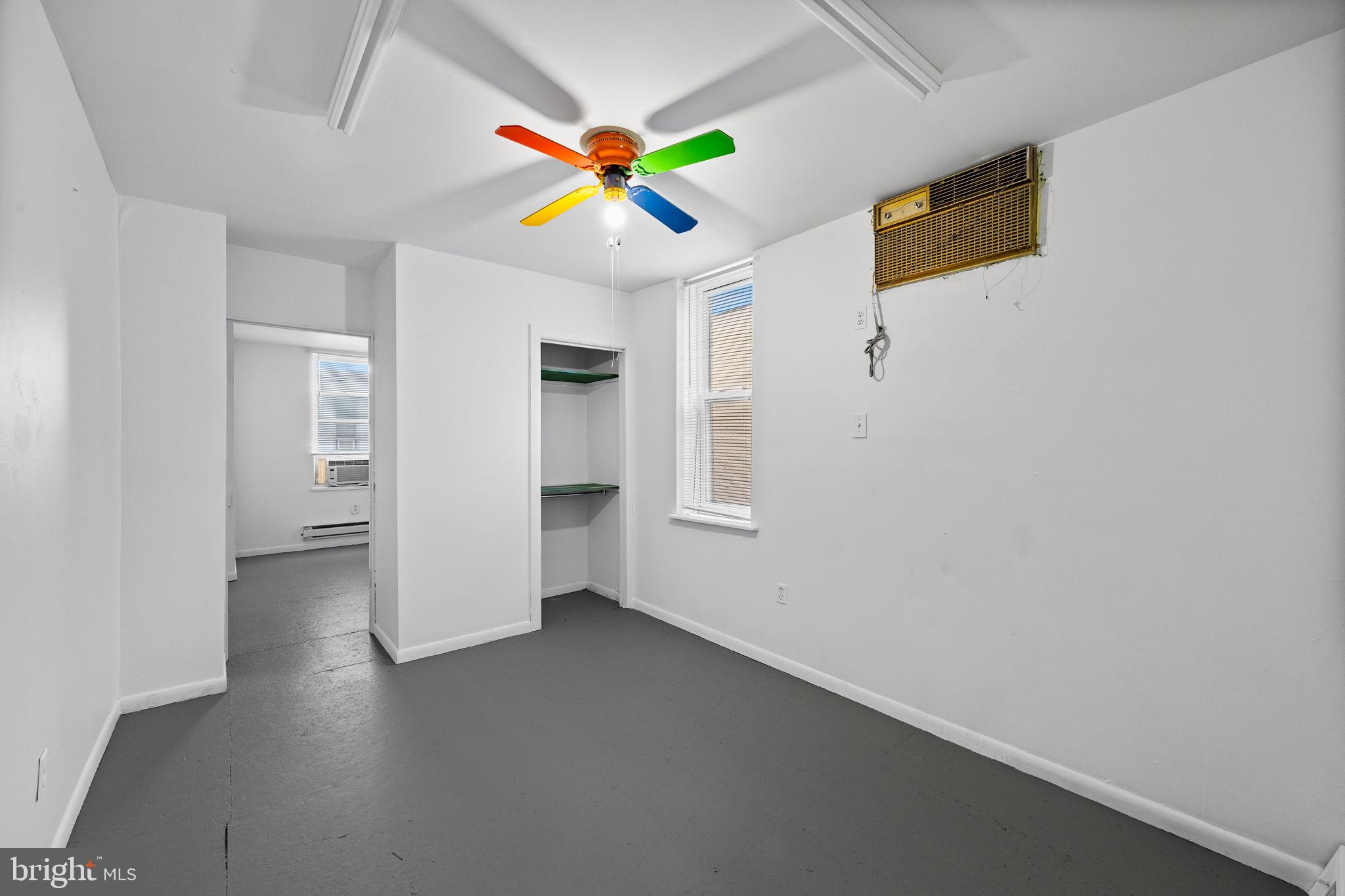 LOWER MOYAMENSING - Residential