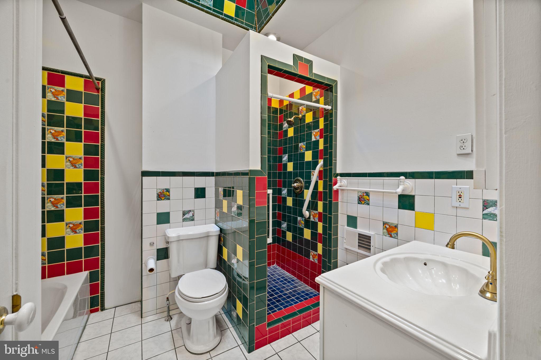 LOWER MOYAMENSING - Residential