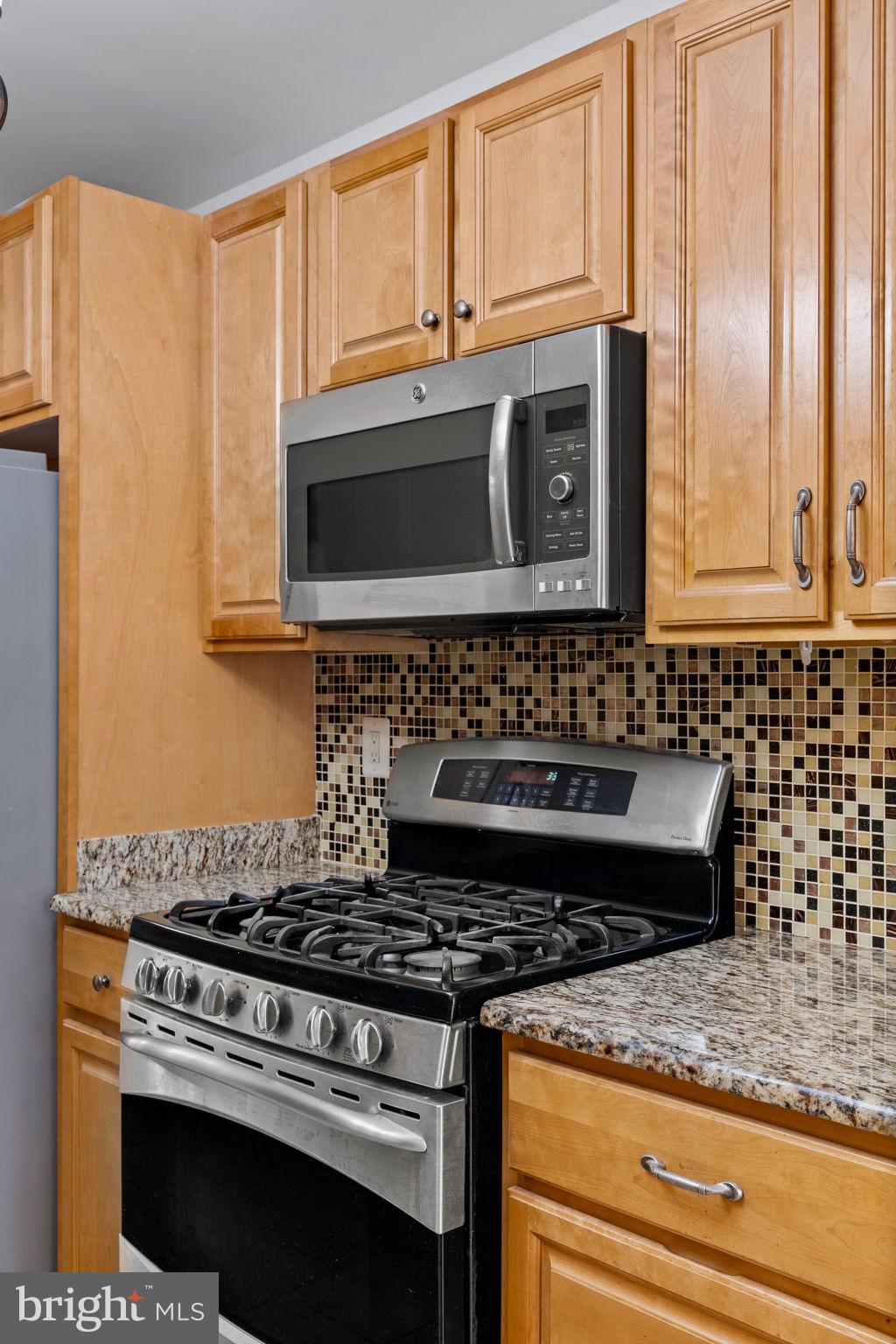 LOWER MOYAMENSING - Residential