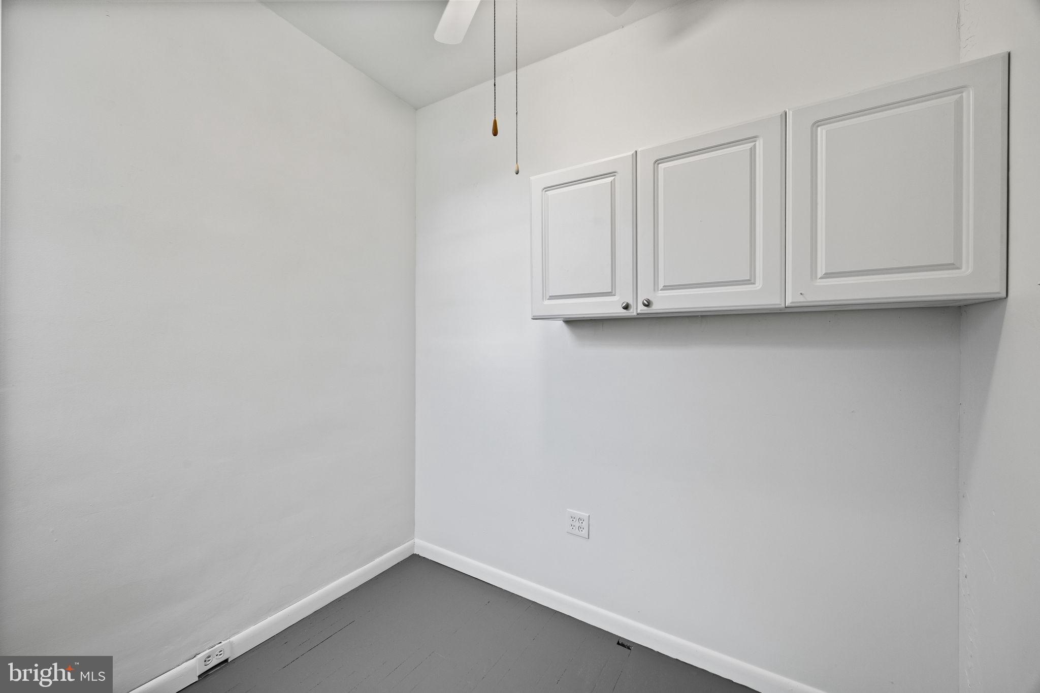 LOWER MOYAMENSING - Residential