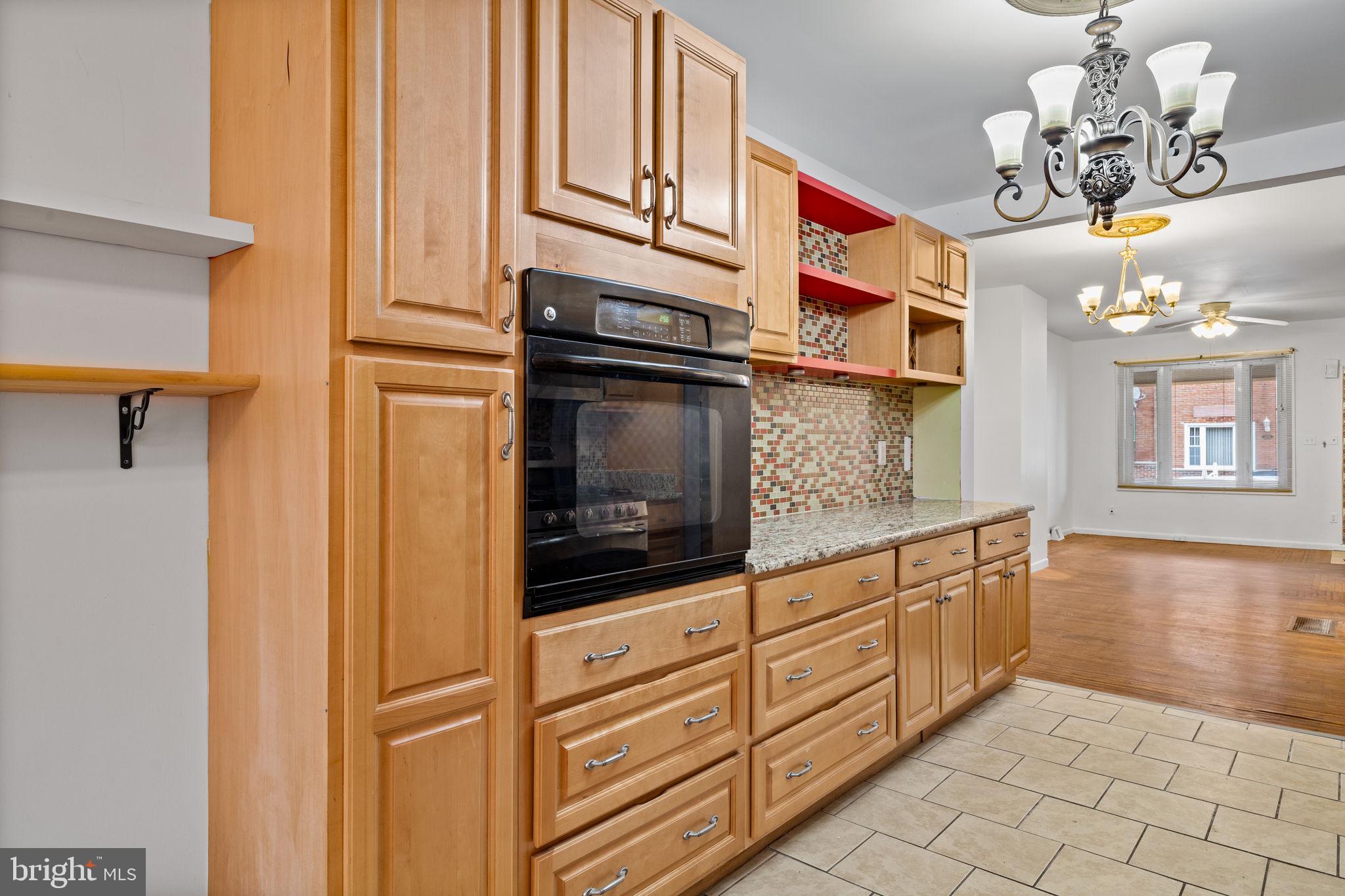 LOWER MOYAMENSING - Residential