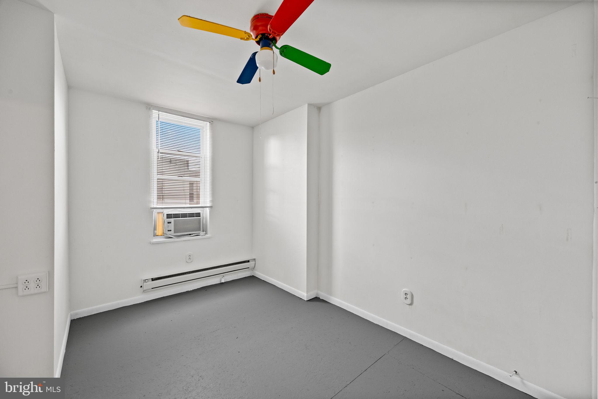 LOWER MOYAMENSING - Residential