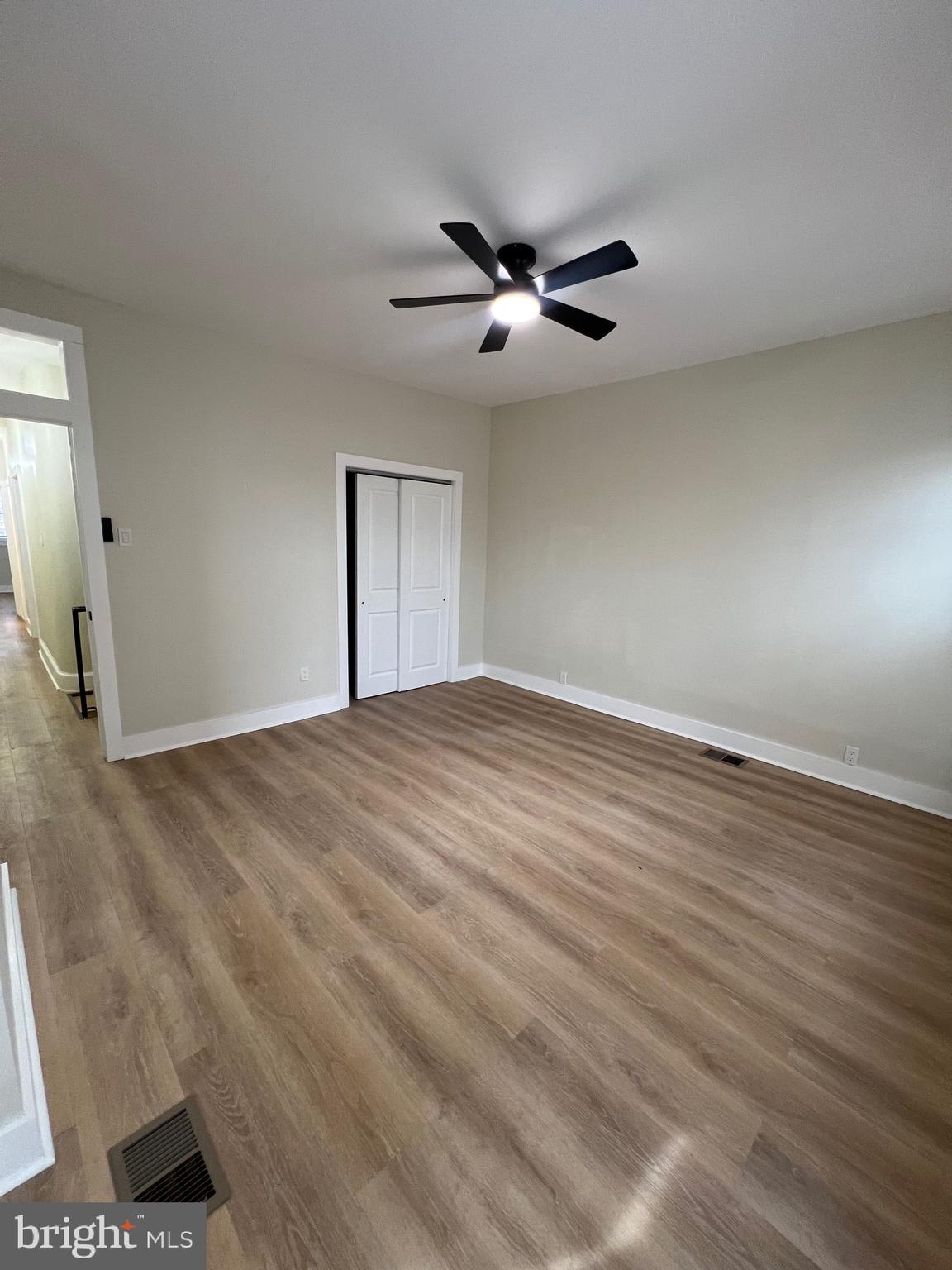 SHARSWOOD - Residential