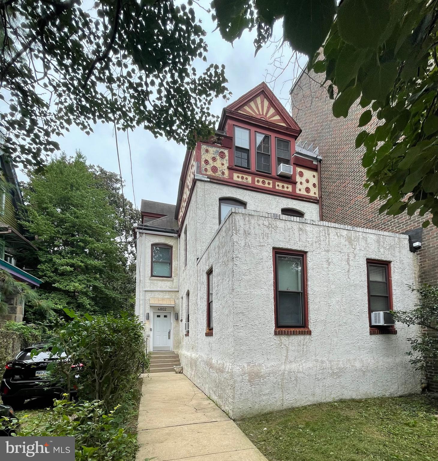 Investor Alert! 5 unit building in University City, in the Squirrel Hill section, with active rental license/zoning. All separate utilities except hot/cold water. Many renovations, including 4 newer kitchens with granite and stainless steel appliances and 5 newer baths, 3/8" vinyl flooring in units and some new plumbing and electric; all redone in 2022. One heat forced air furnace and all electric baseboard heat replaced in 2024-2025. All units have A/C with either C/A or mini-splits and one window unit. Laundry in basement.
Three 1BR/1BA, one 1BR/1BA w/office and one studio. Building is currently leased with a total current annual revenue of $64,980.00. Units currently rented below market value due to some winter leases, providing future upside. Great value-add opportunity with garage parking and potential room for paid parking in rear. Garage marketed as-is.
Convenient to Penn, Drexel and University of the Sciences. # 13 trolley stops in front of building and a commuter train is one block away.