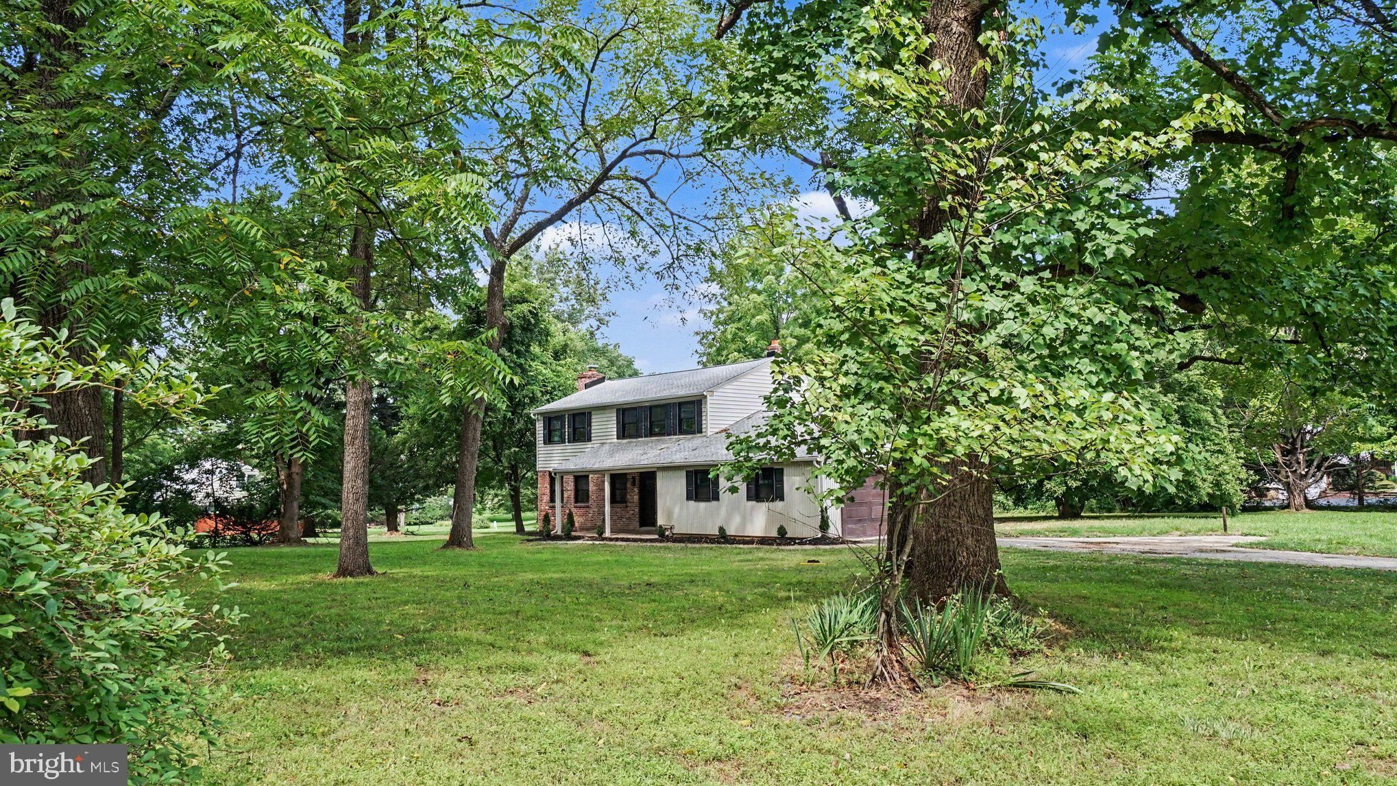 1561 SUGARTOWN ROAD