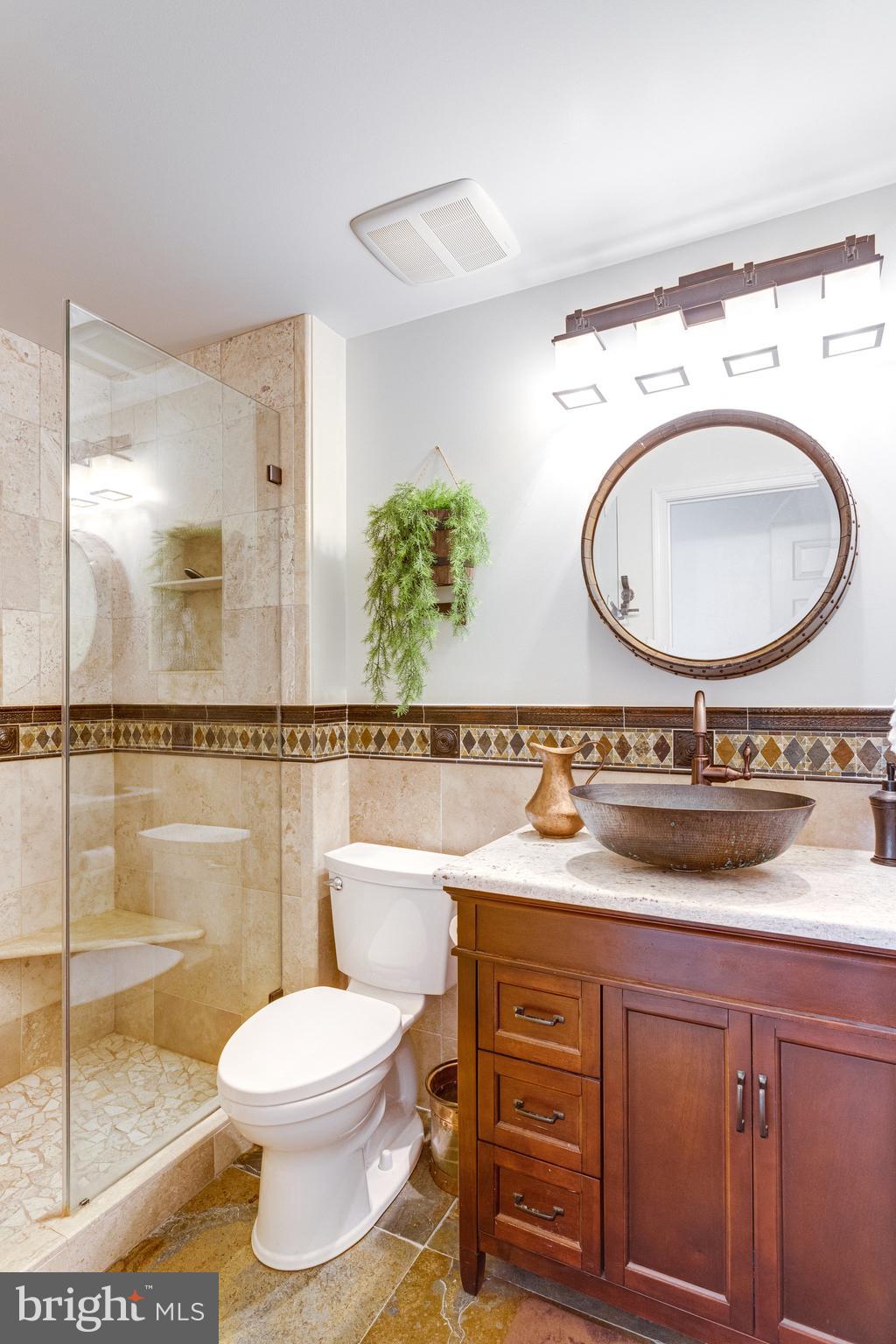 GUNSTON CORNER - Residential