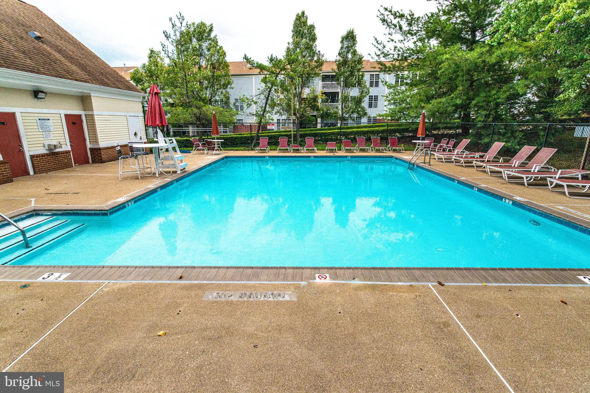 GUNSTON CORNER - Residential