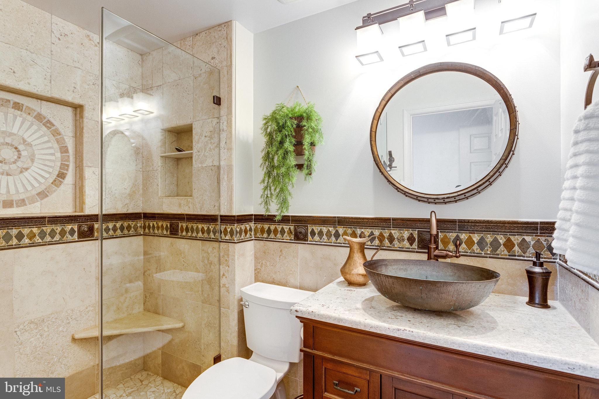 GUNSTON CORNER - Residential