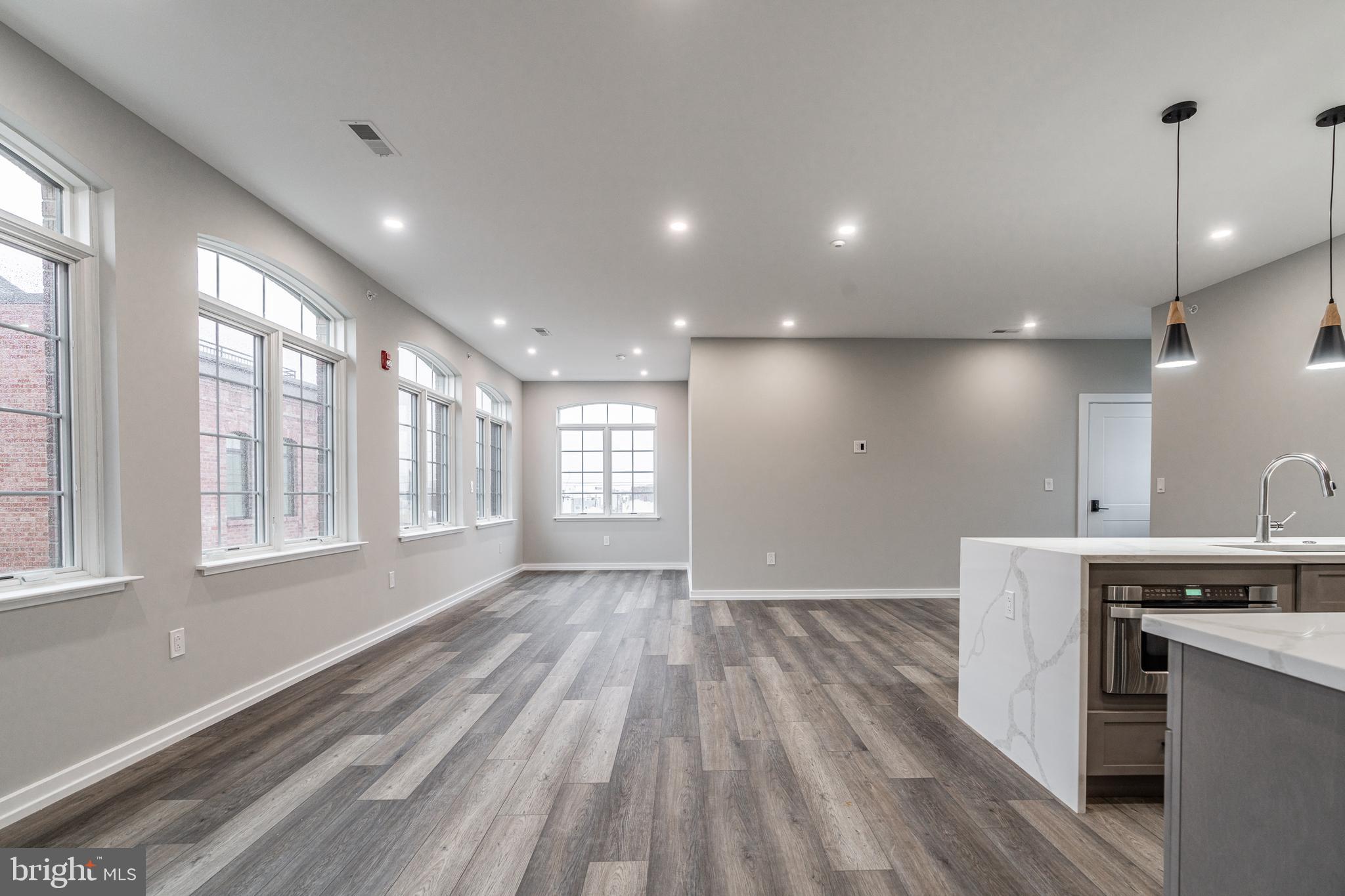 GRADUATE HOSPITAL - Residential Income