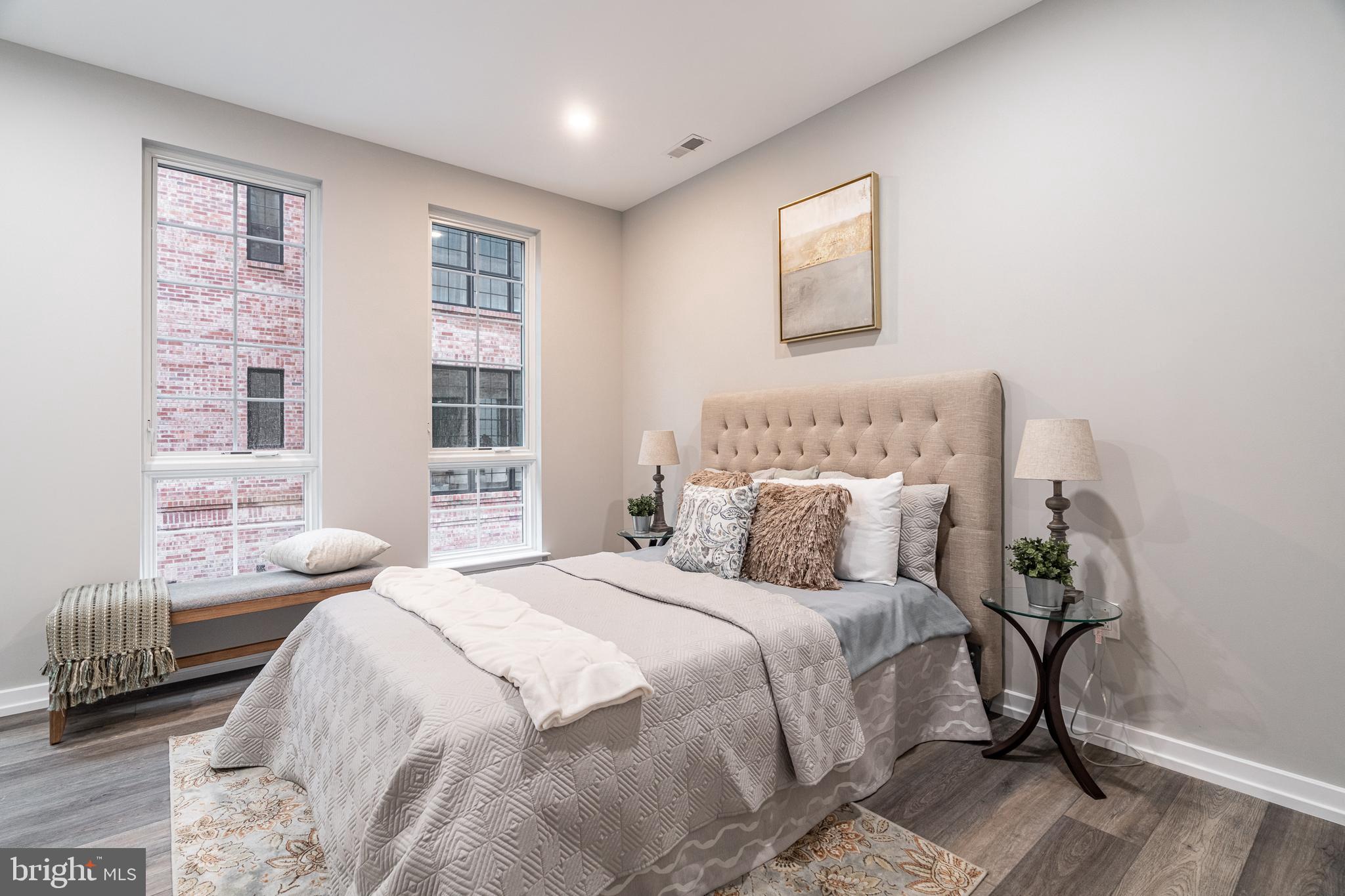 GRADUATE HOSPITAL - Residential Income