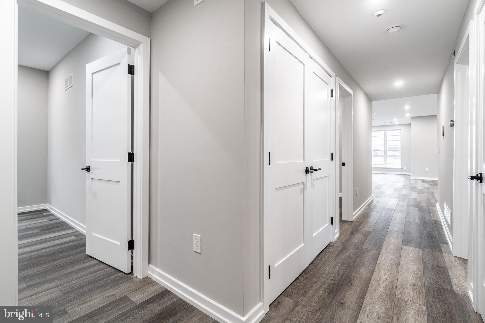 GRADUATE HOSPITAL - Residential Income