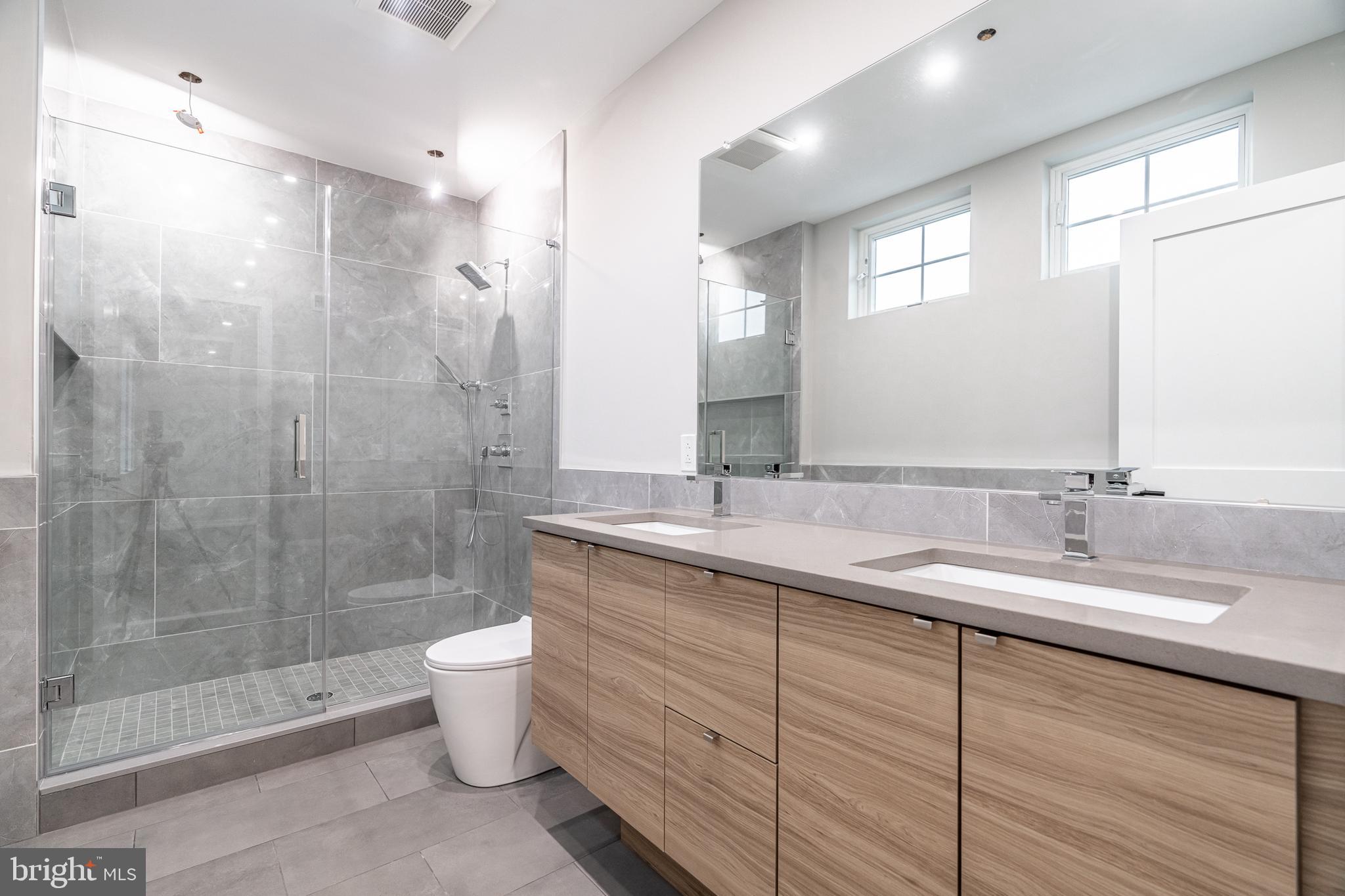 GRADUATE HOSPITAL - Residential Income