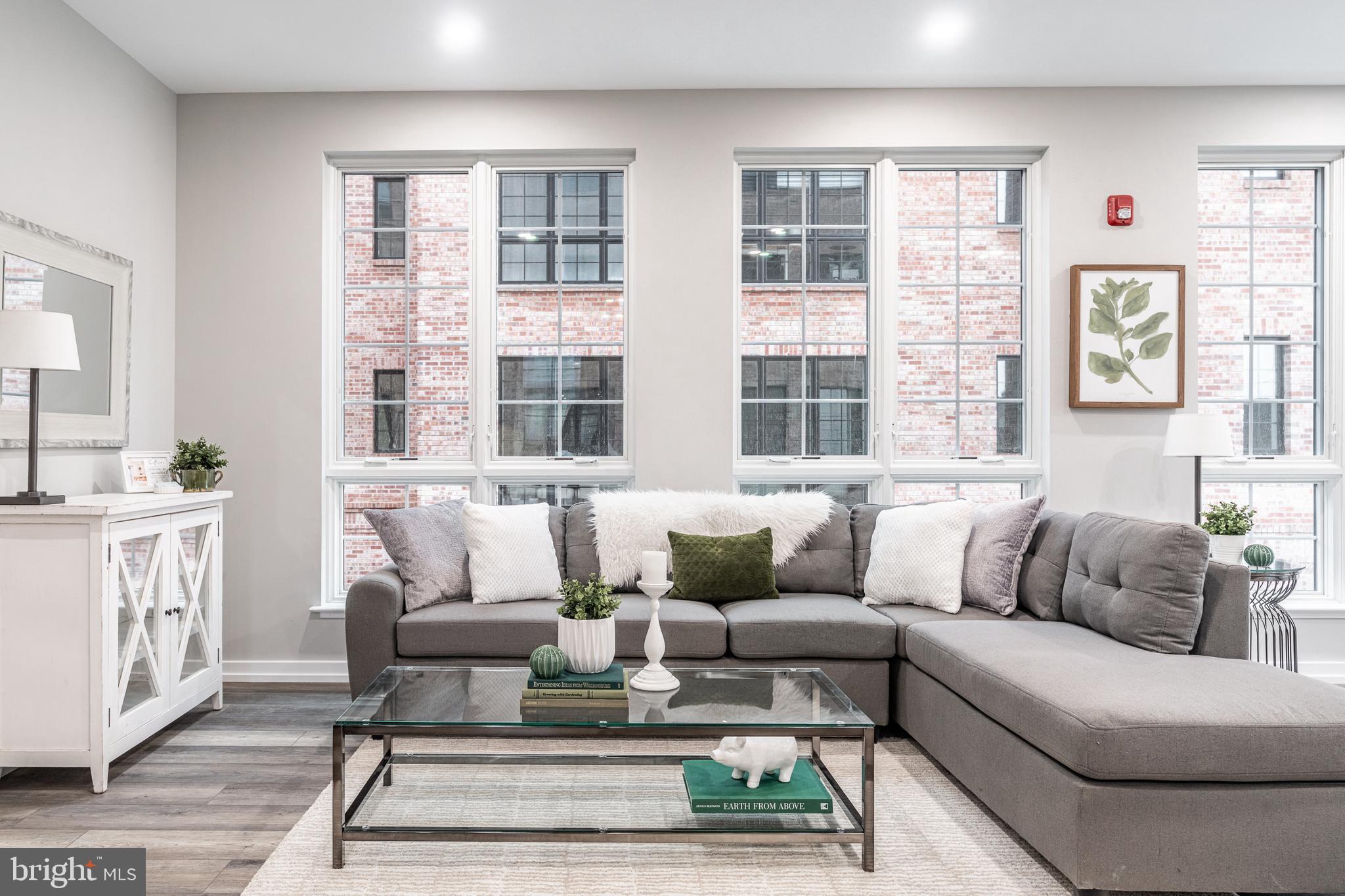 GRADUATE HOSPITAL - Residential Income