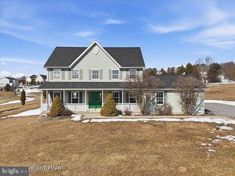 104 CORINE WAY SAYLORSBURG PA 18353