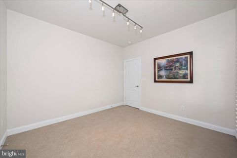 listing image 64