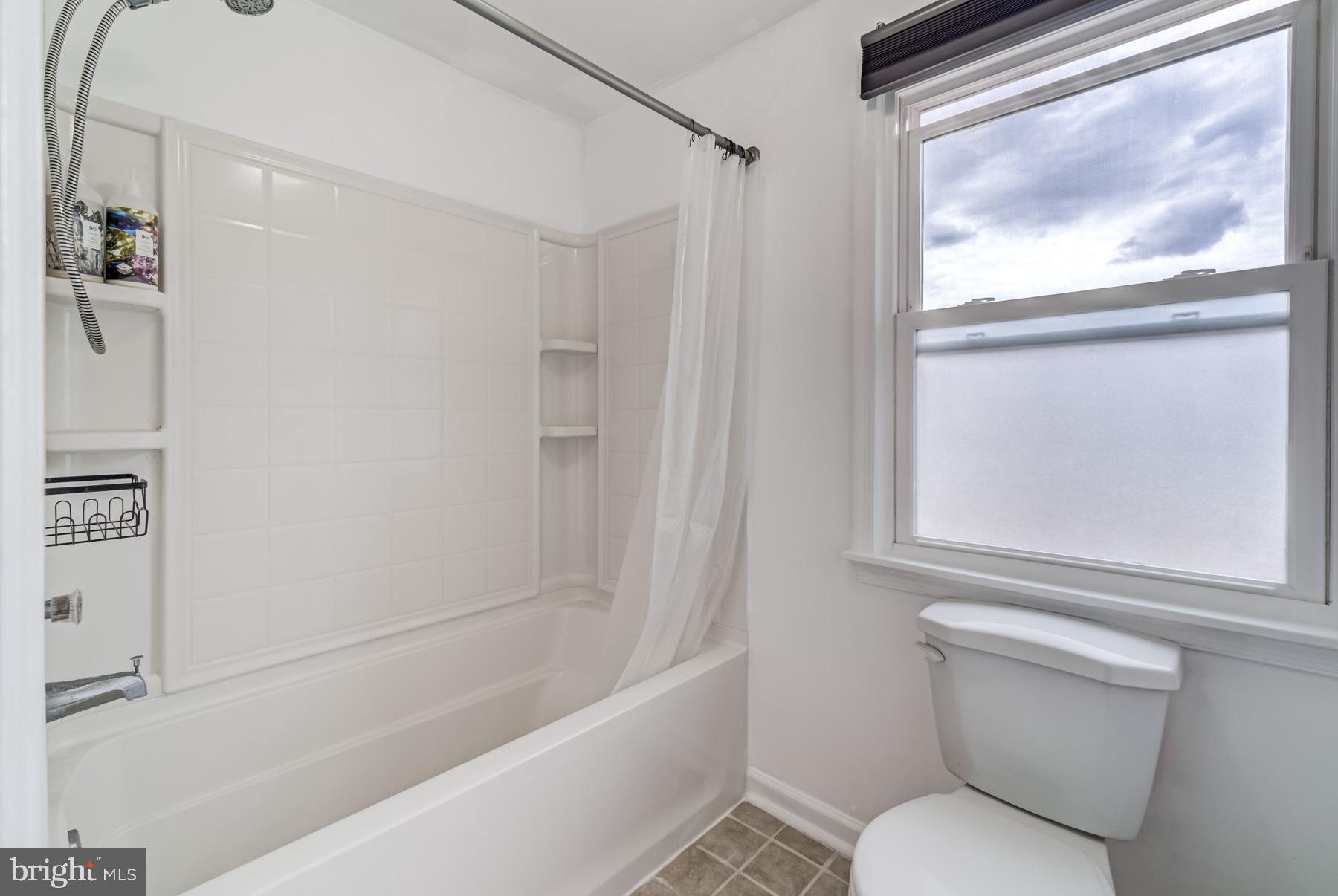 VALLEIGH - Residential Lease