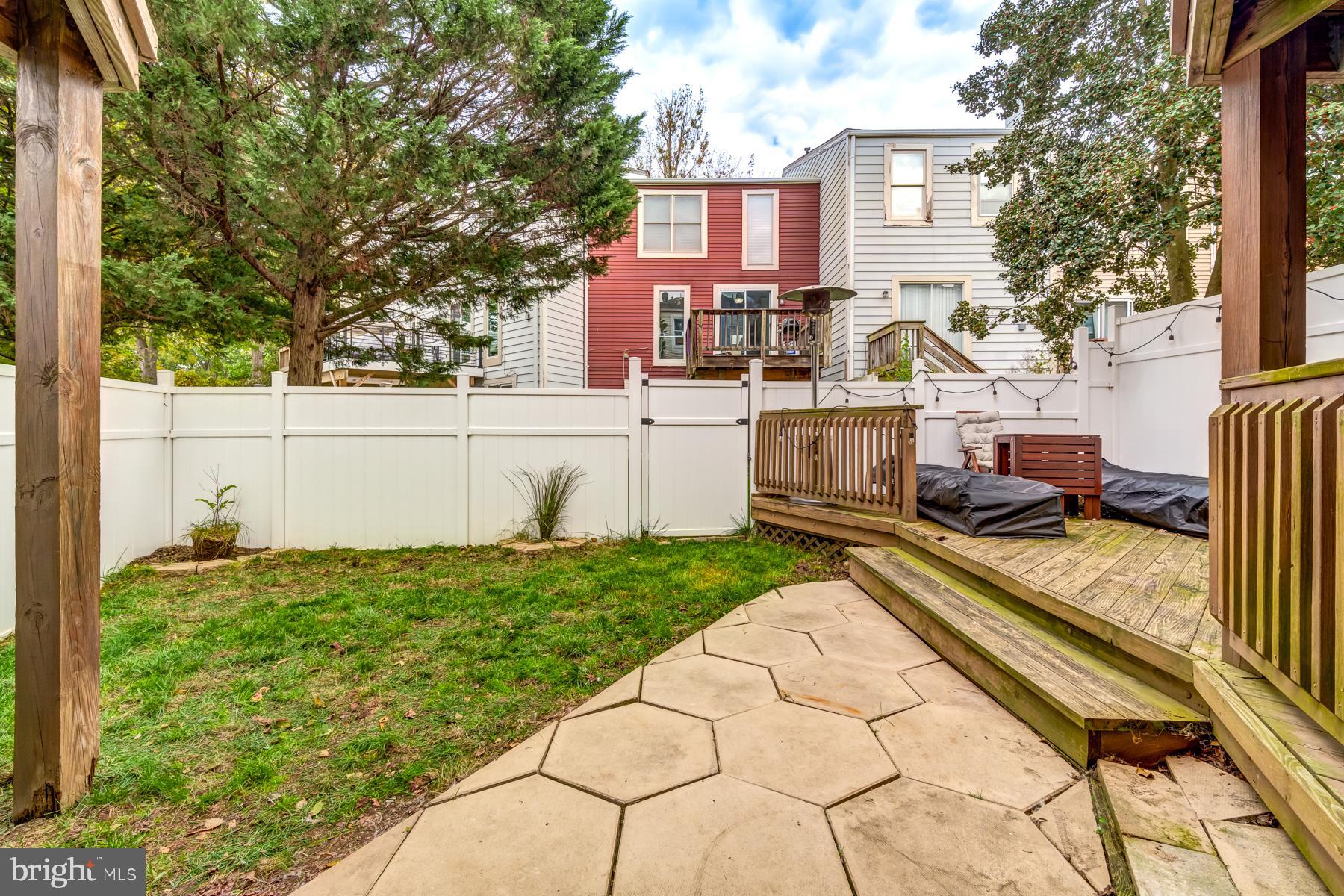 VALLEIGH - Residential Lease