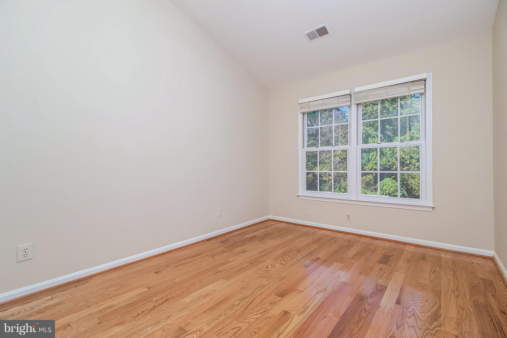 KENTLANDS HILL DISTRICT - Residential