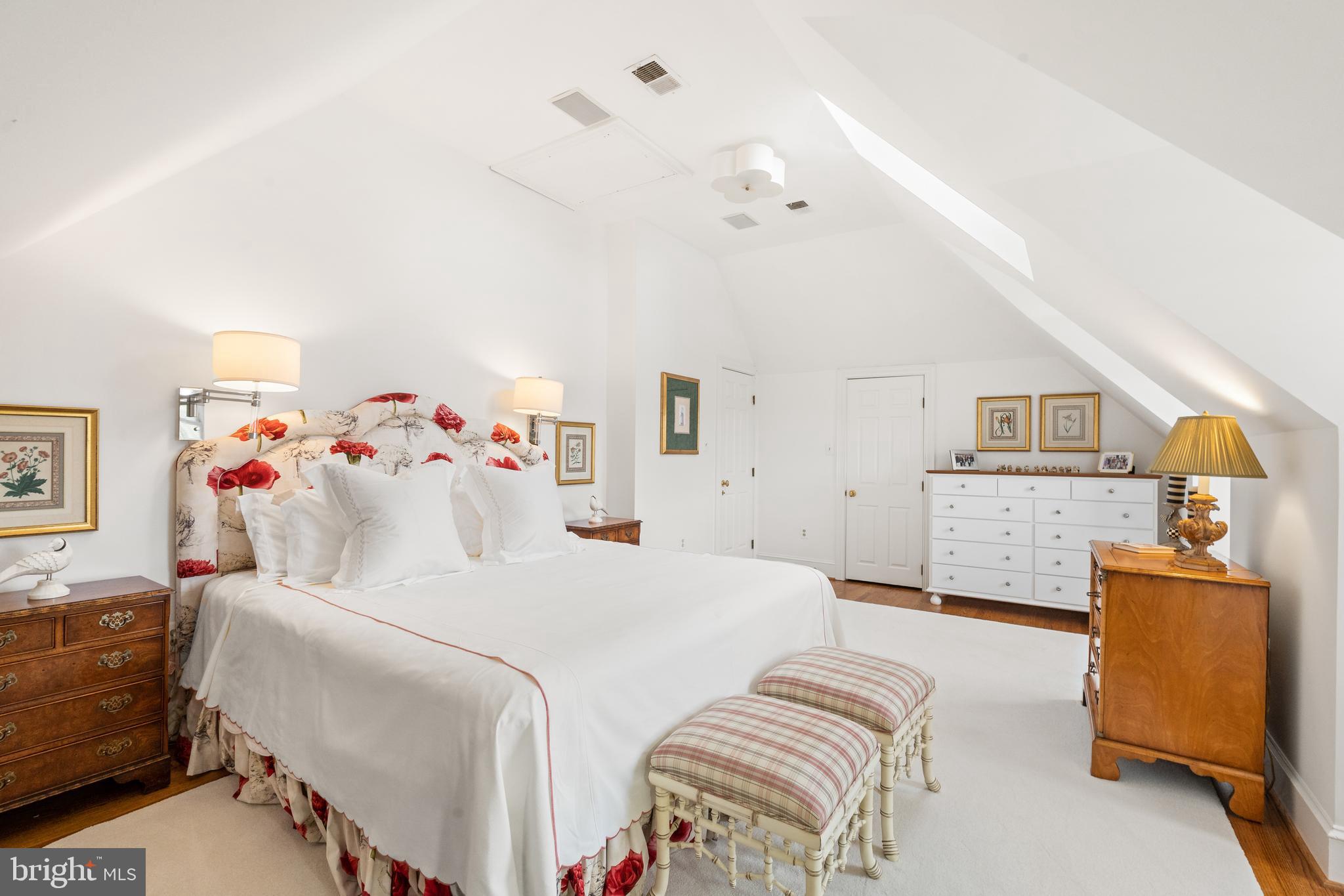 MERRYHILL - Residential