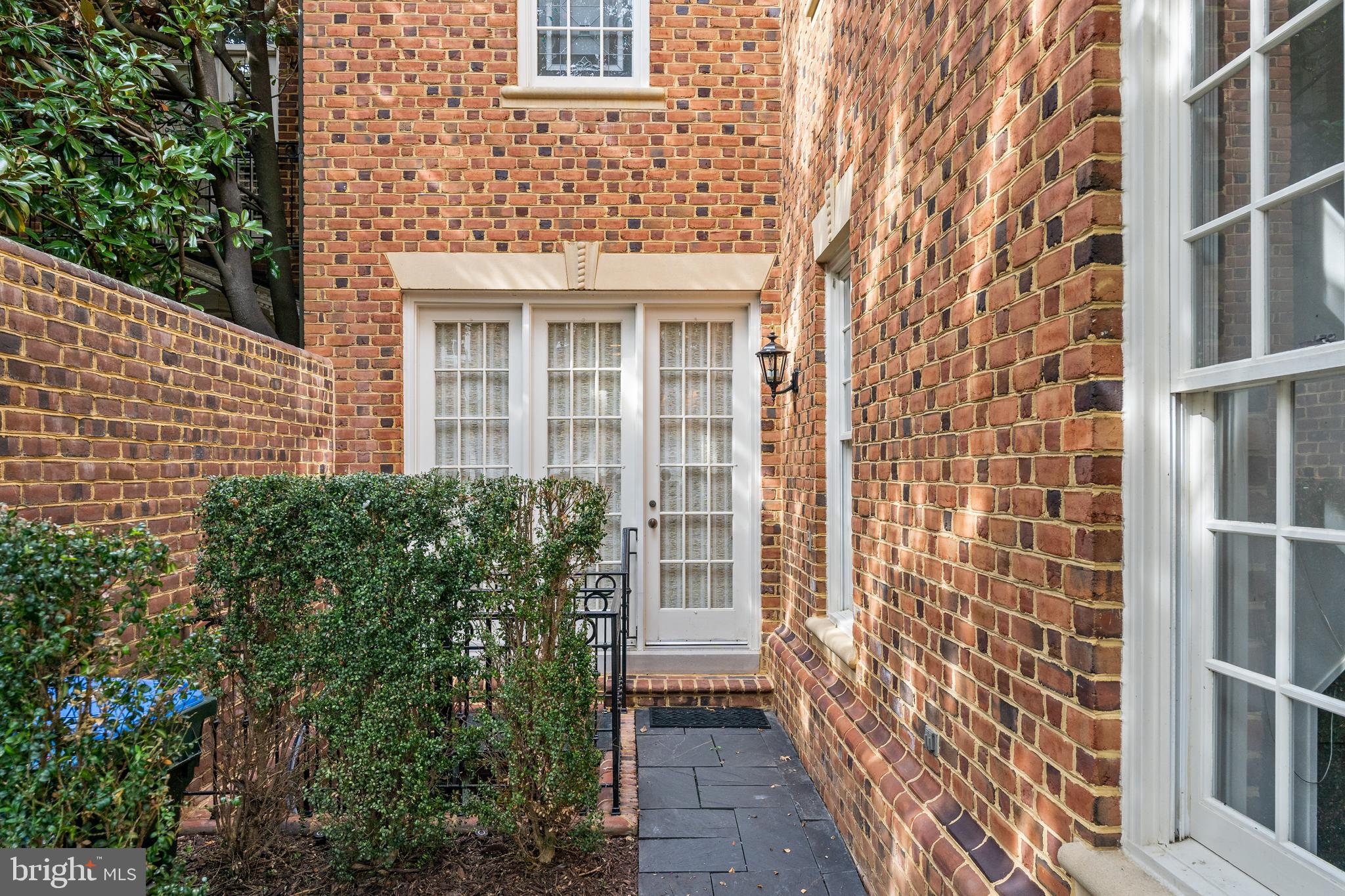 MERRYHILL - Residential