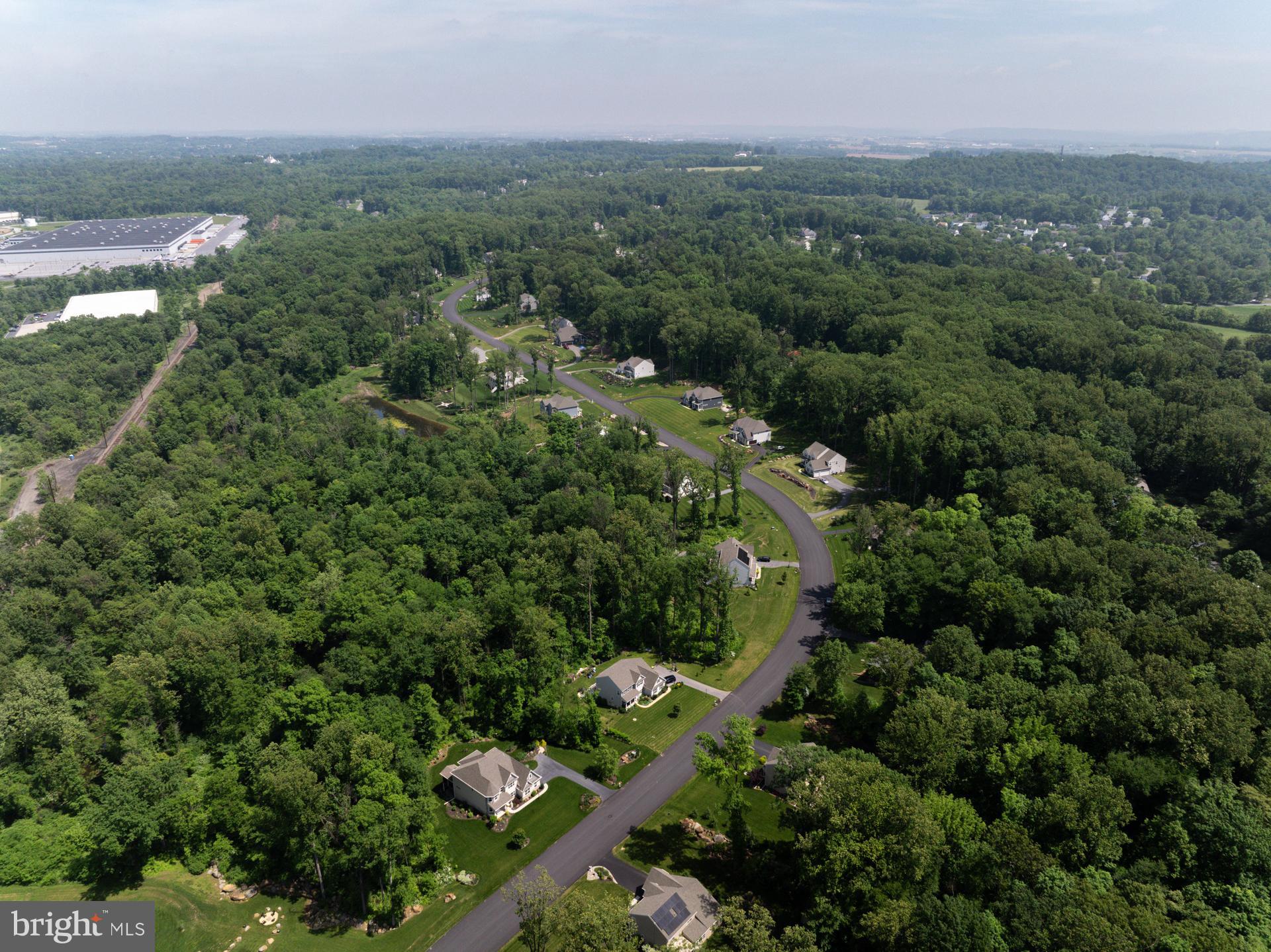 BISHOP WOODS - Residential