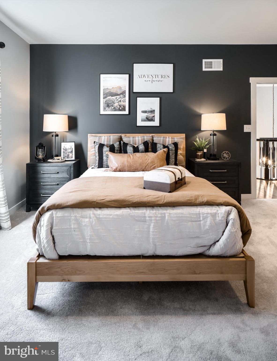 BISHOP WOODS - Residential