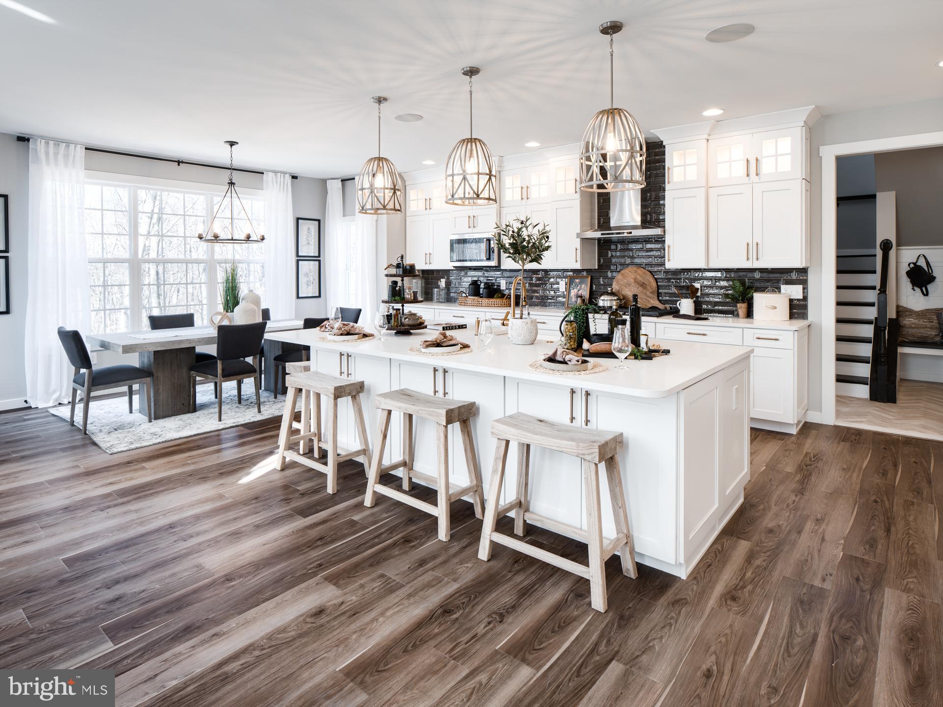 BISHOP WOODS - Residential